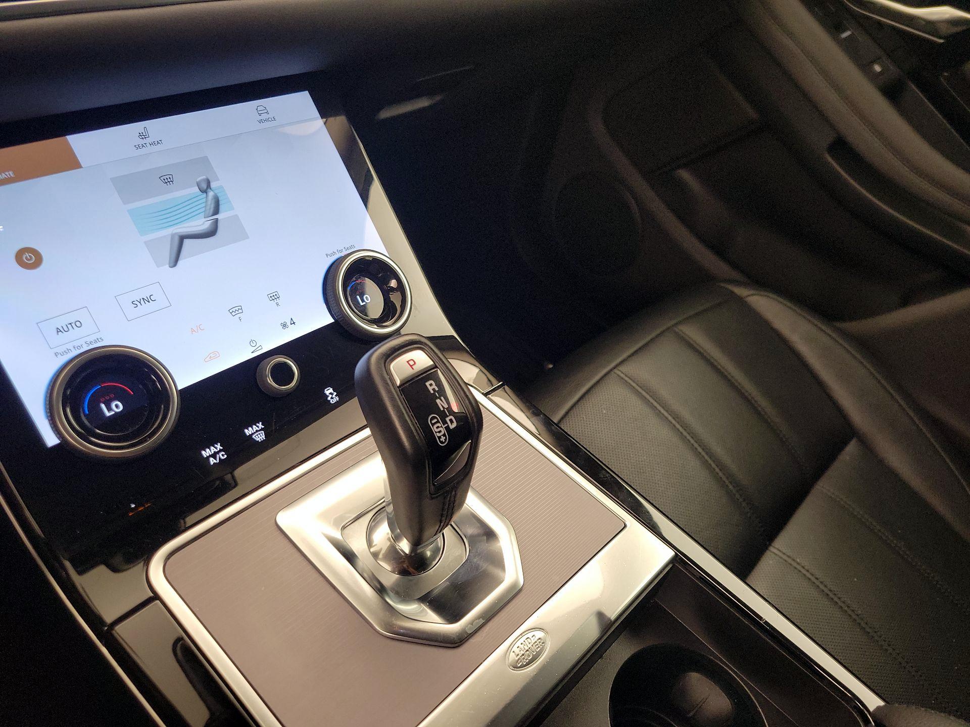 Thumbnail: 2021 Land Rover Range Rover Evoque - 18