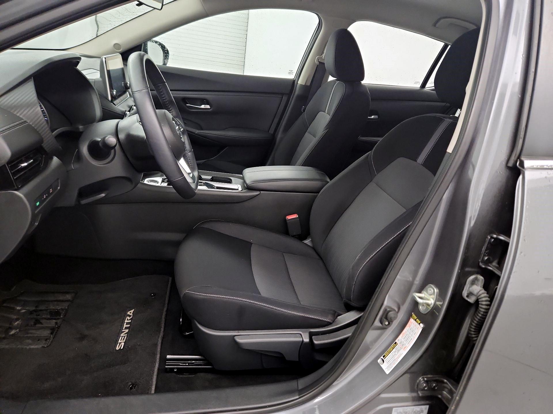 Thumbnail: 2021 Nissan Sentra - 9