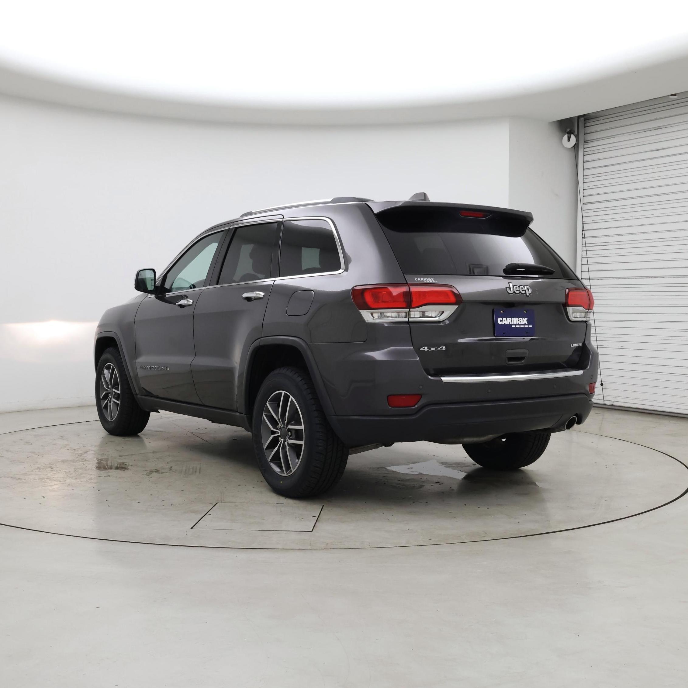 Thumbnail: 2020 Jeep Grand Cherokee - 2