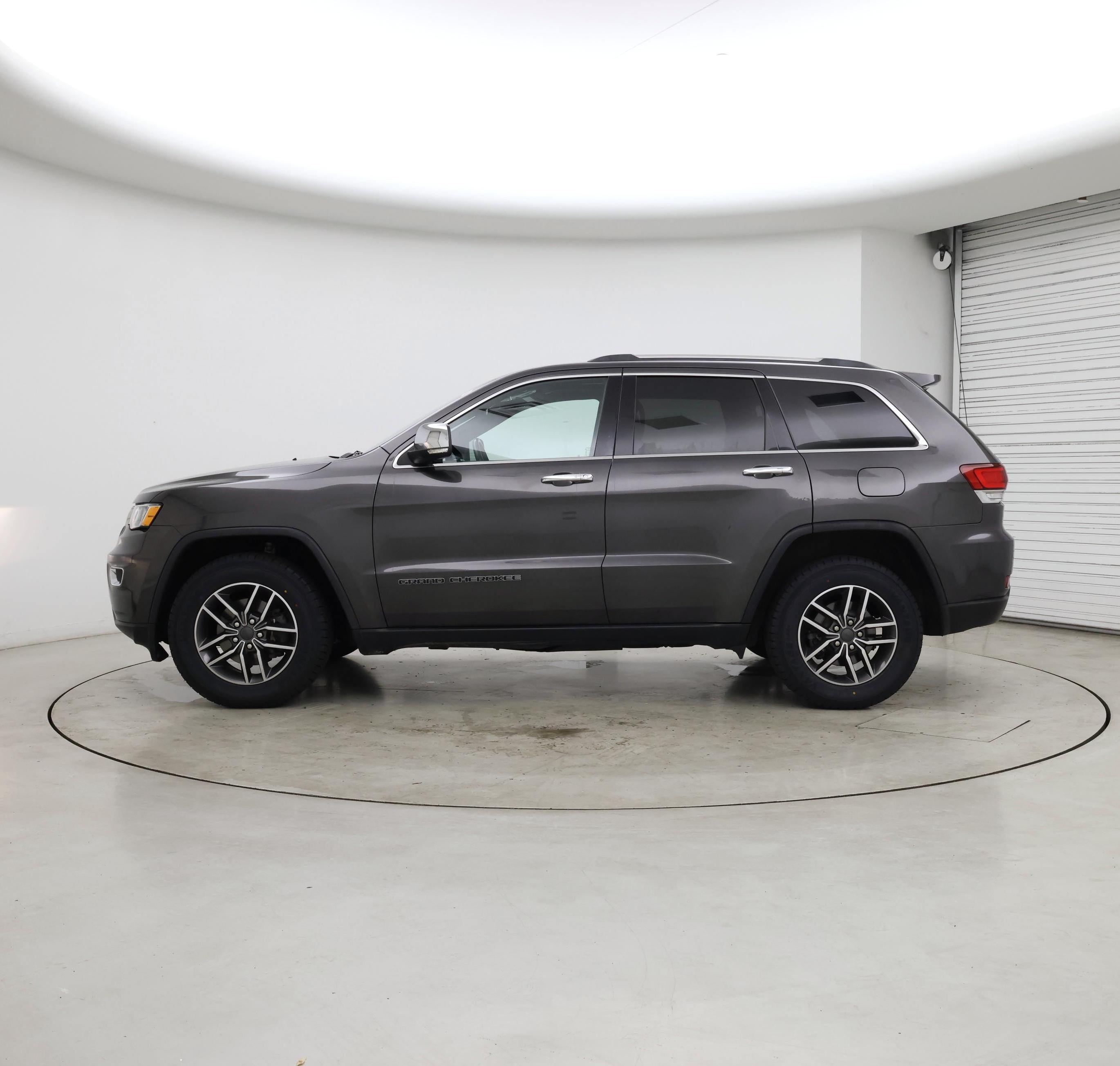 Thumbnail: 2020 Jeep Grand Cherokee - 3