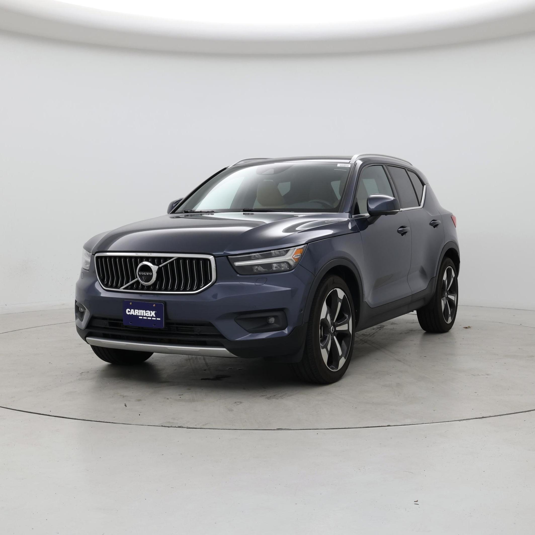 Thumbnail: 2019 Volvo XC40 - 4