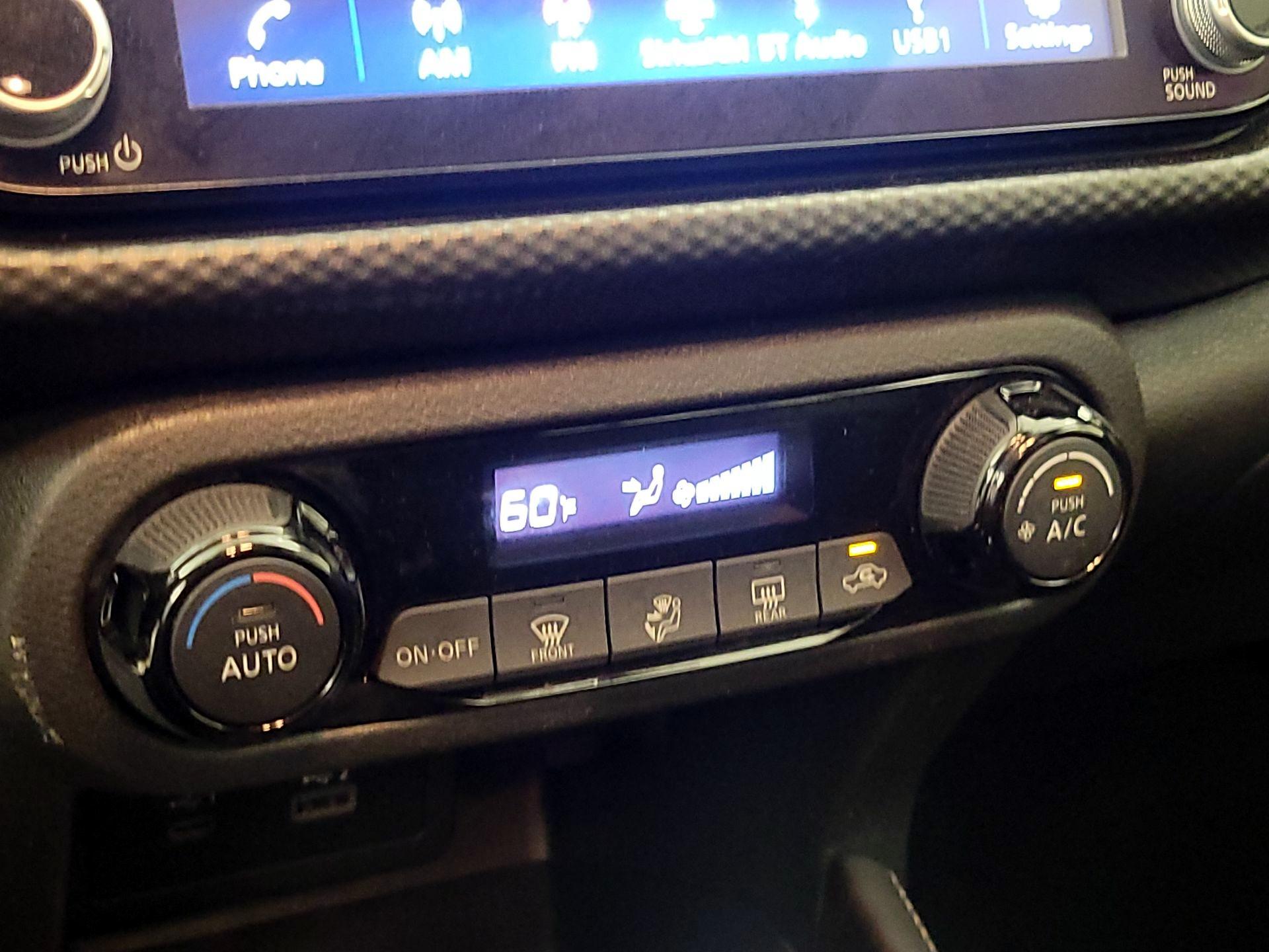 Thumbnail: 2022 Nissan Kicks - 15