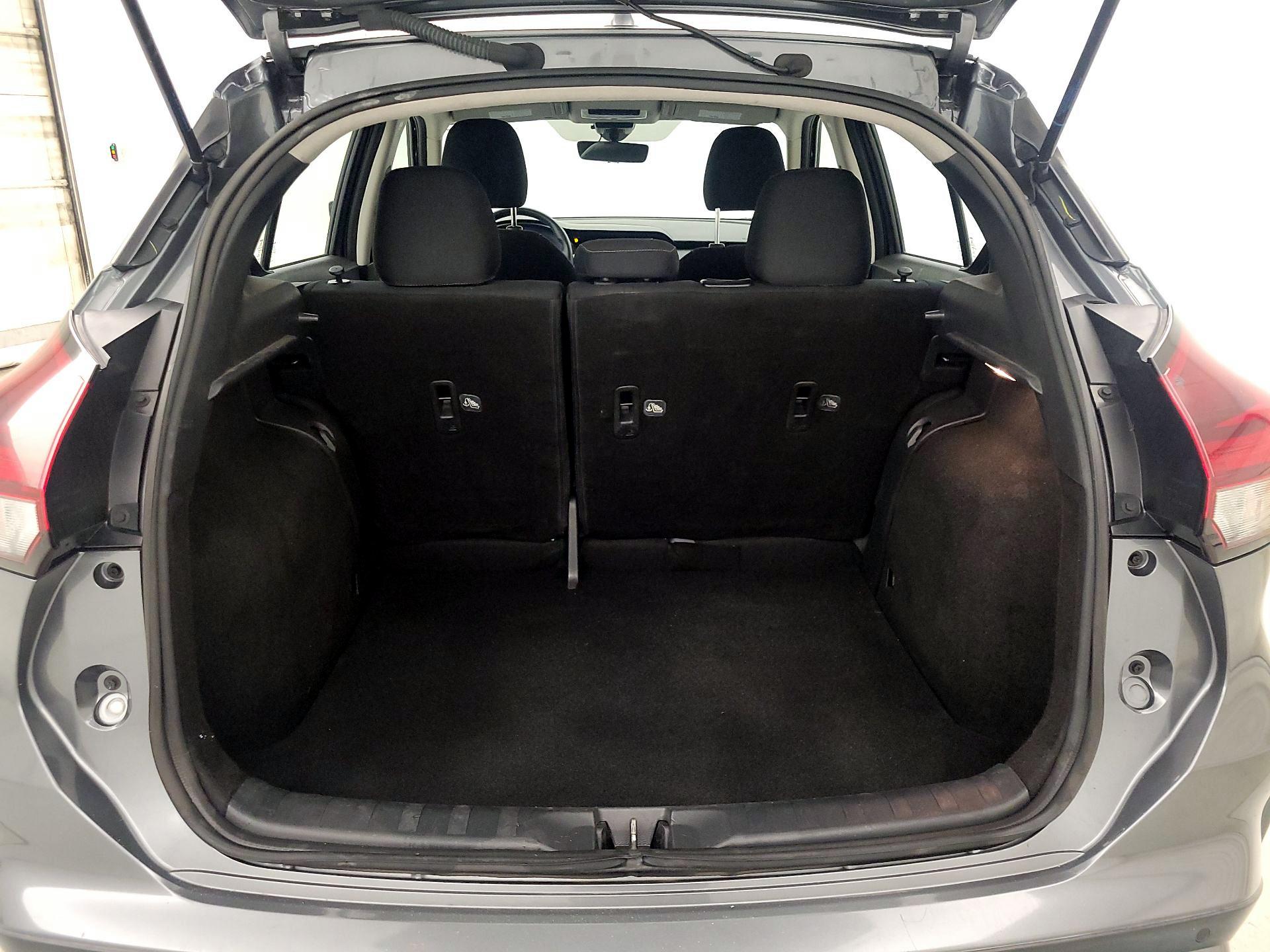 Thumbnail: 2022 Nissan Kicks - 19