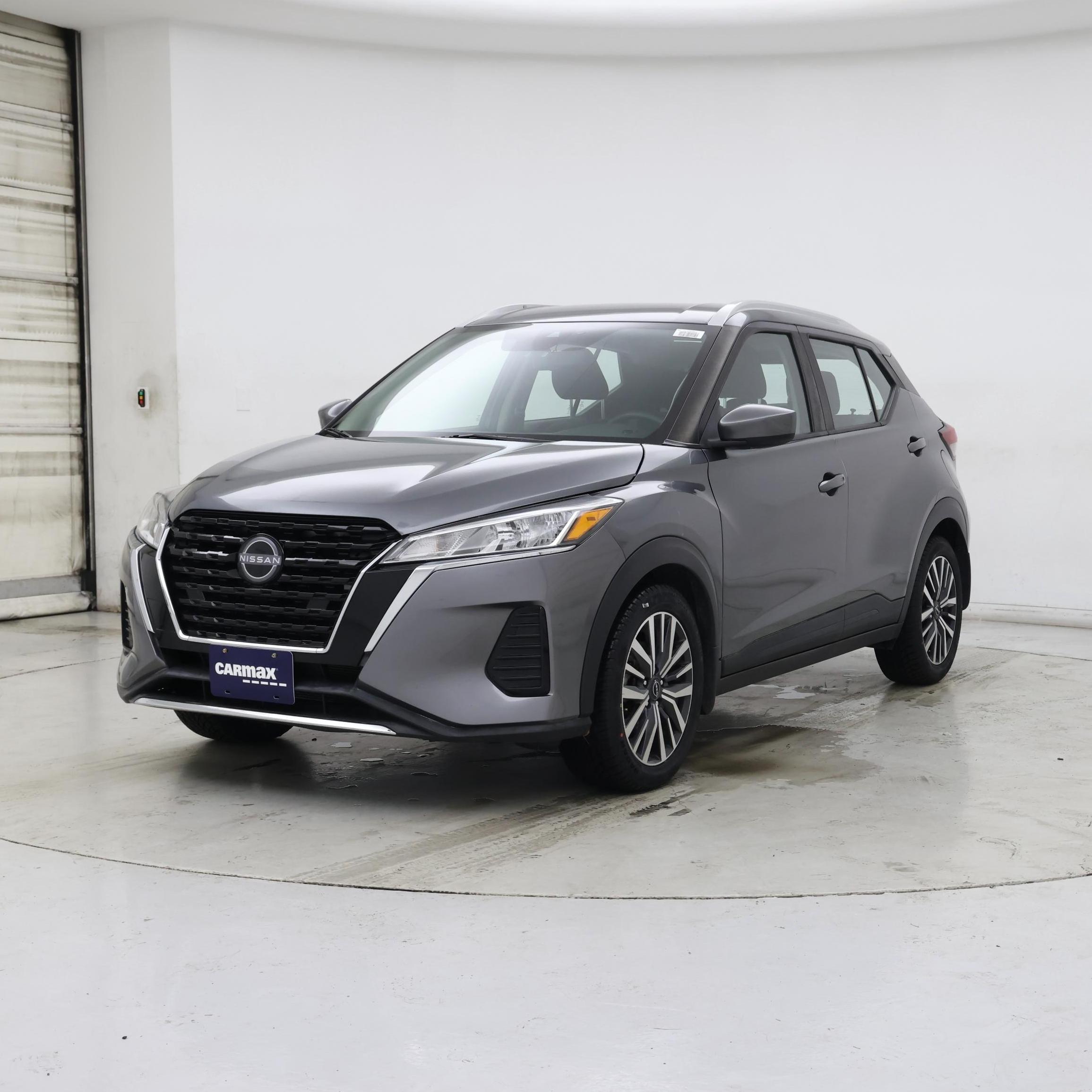 Thumbnail: 2022 Nissan Kicks - 4