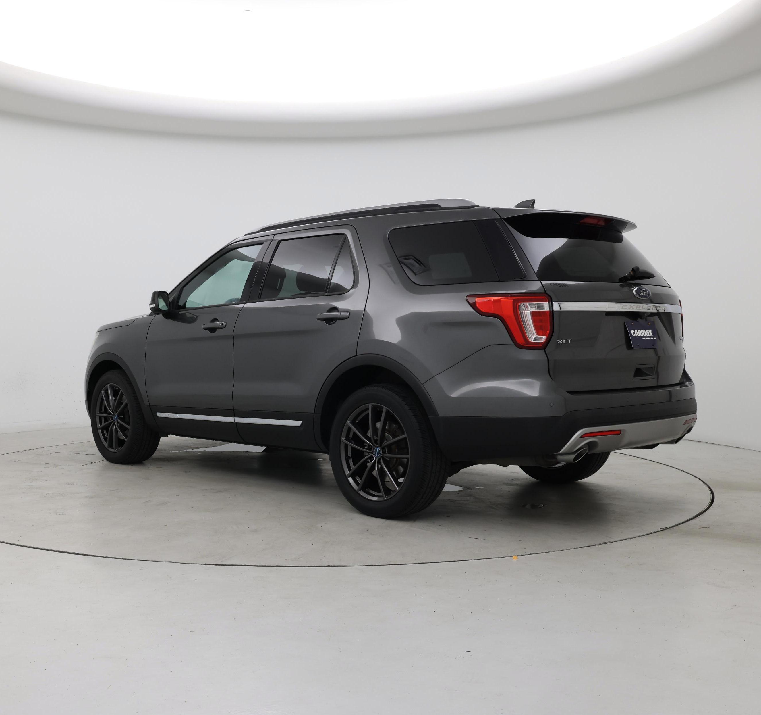 Thumbnail: 2017 Ford Explorer - 2