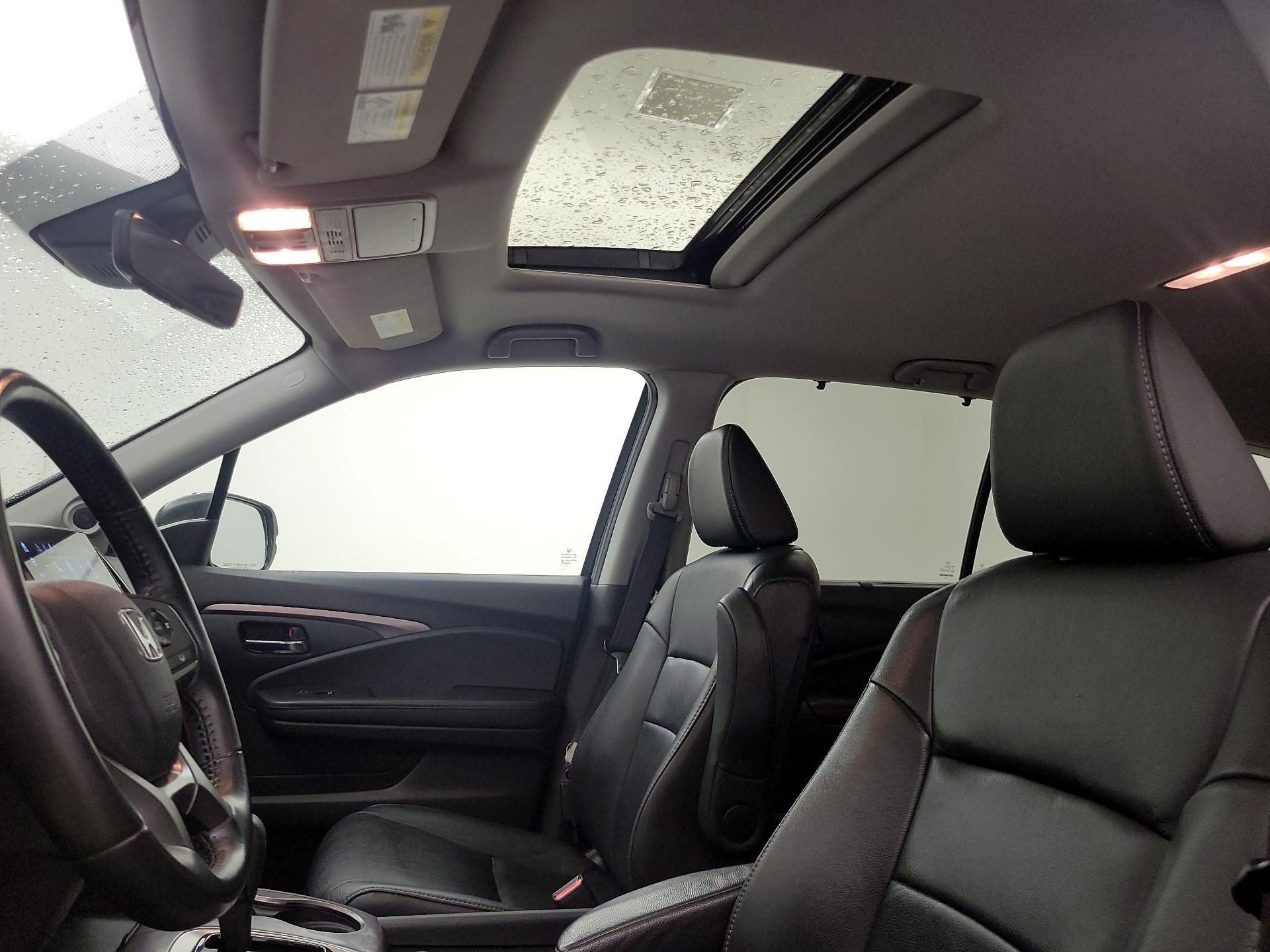 Thumbnail: 2020 Honda Pilot - 19