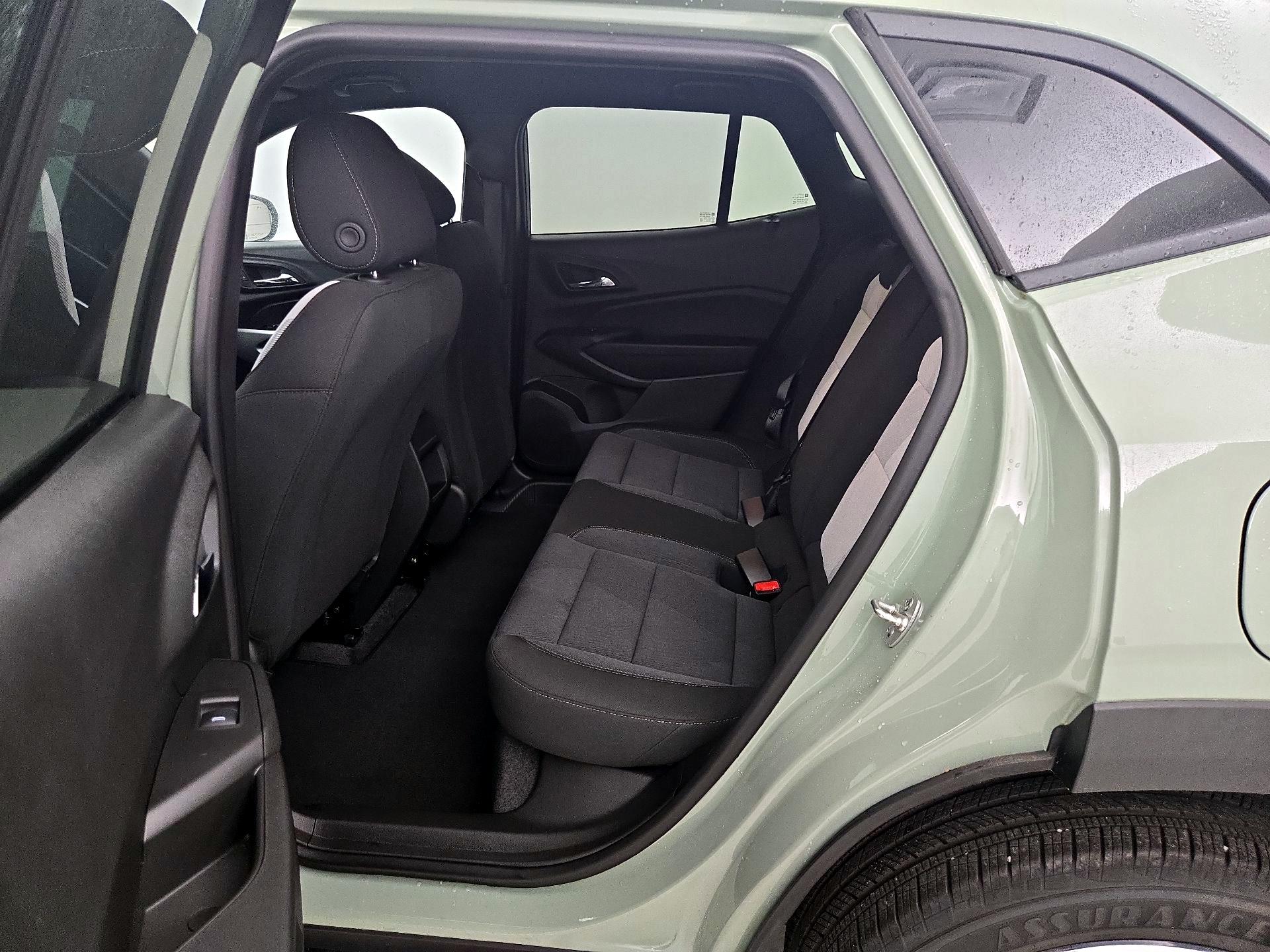 Thumbnail: 2024 Chevrolet Trax - 19