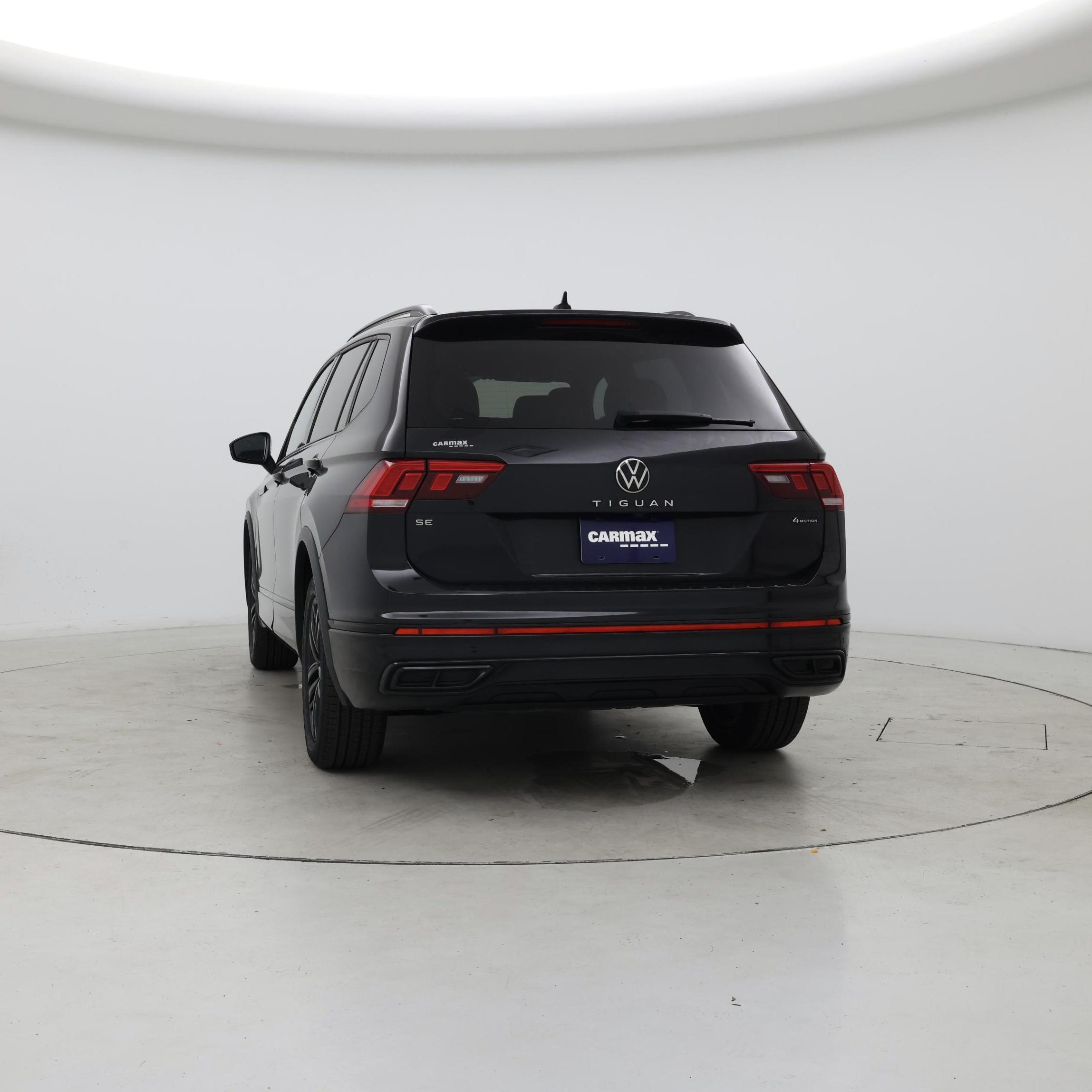 Thumbnail: 2022 Volkswagen Tiguan - 6