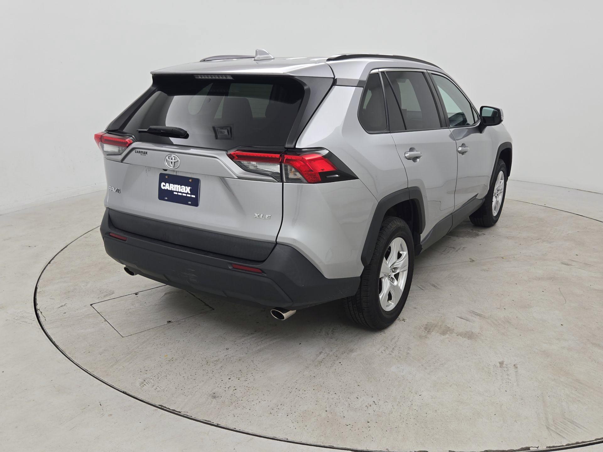 Thumbnail: 2020 Toyota RAV4 - 5