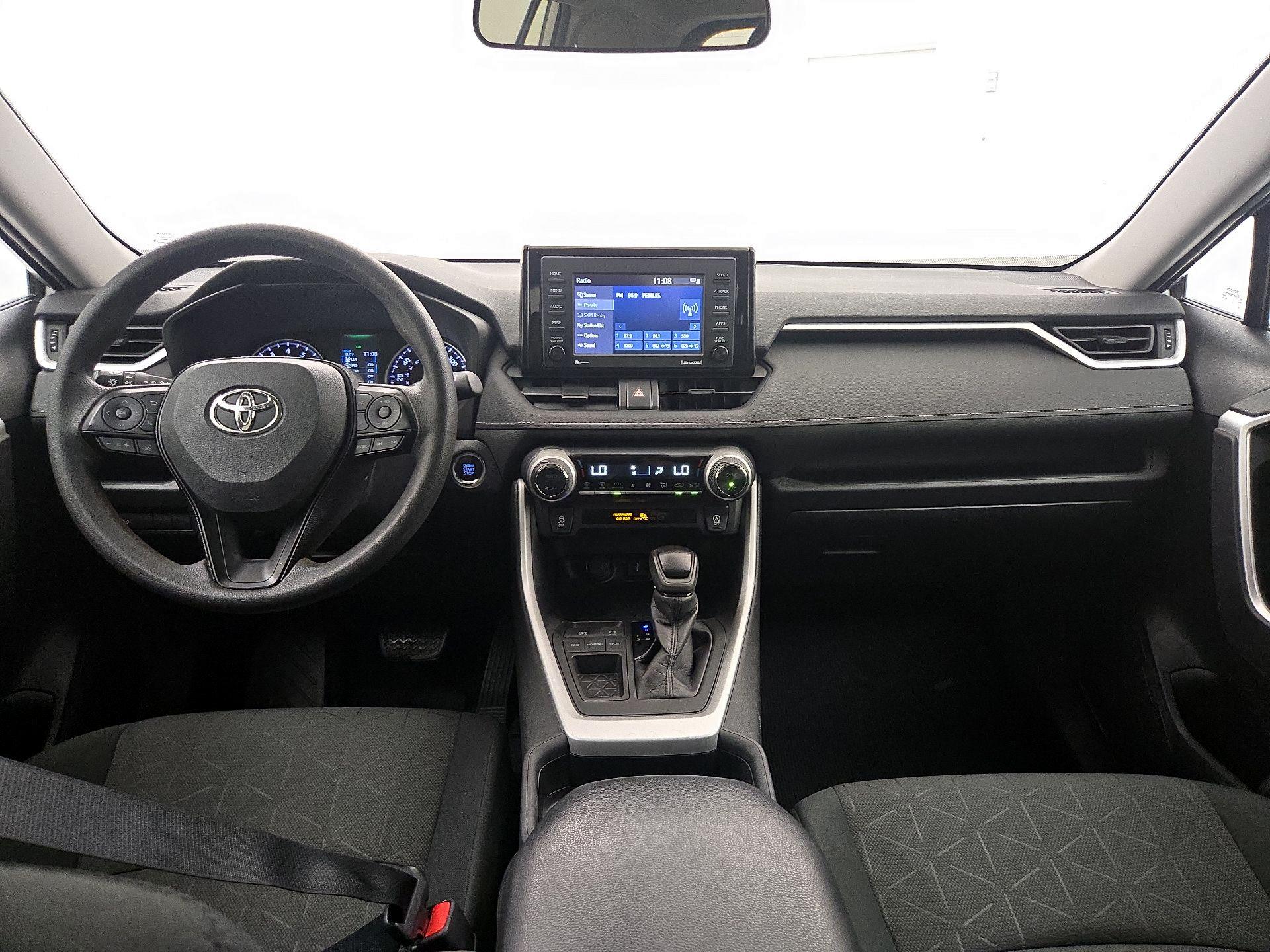 Thumbnail: 2020 Toyota RAV4 - 8