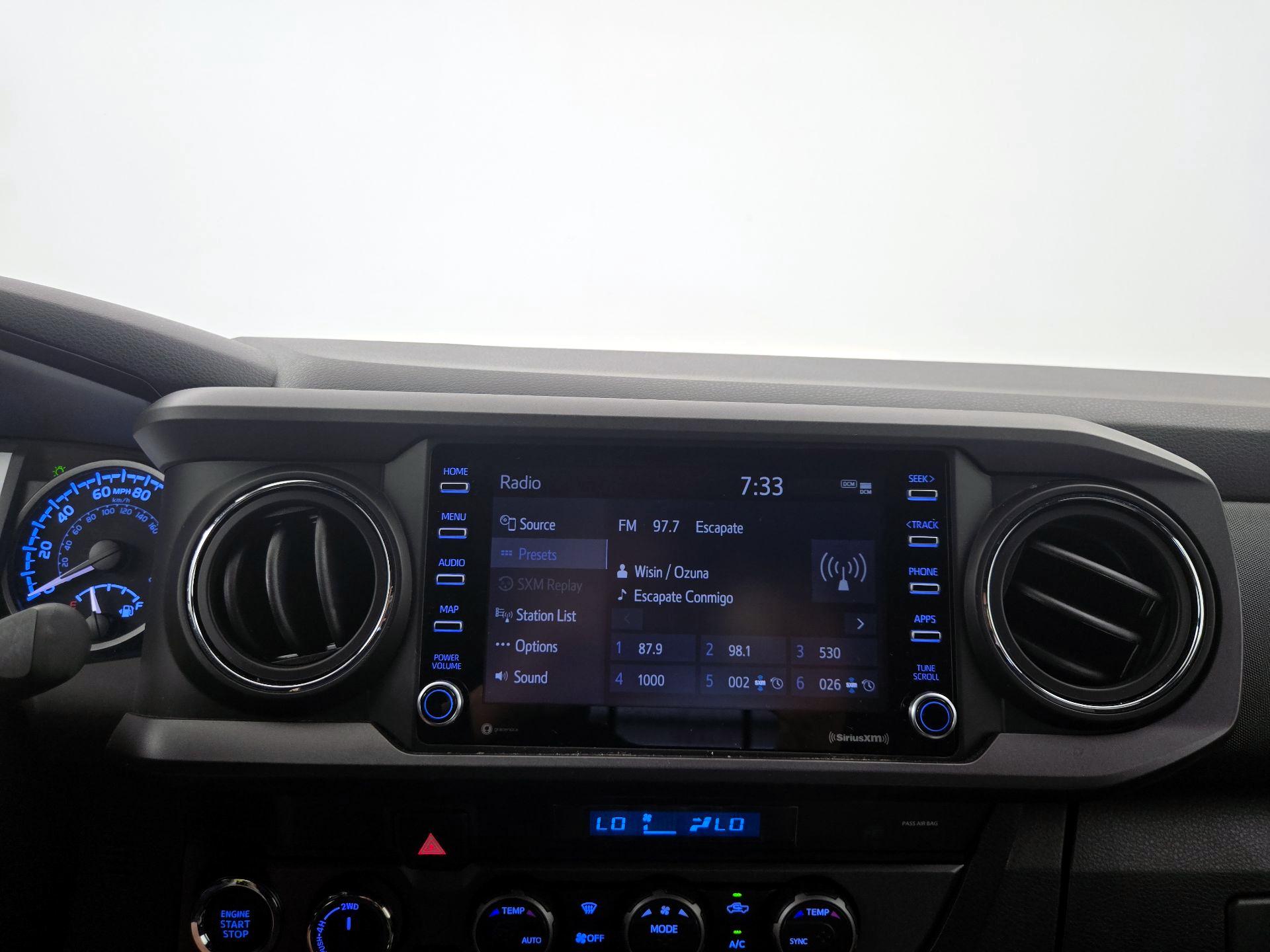 Thumbnail: 2021 Toyota Tacoma - 15