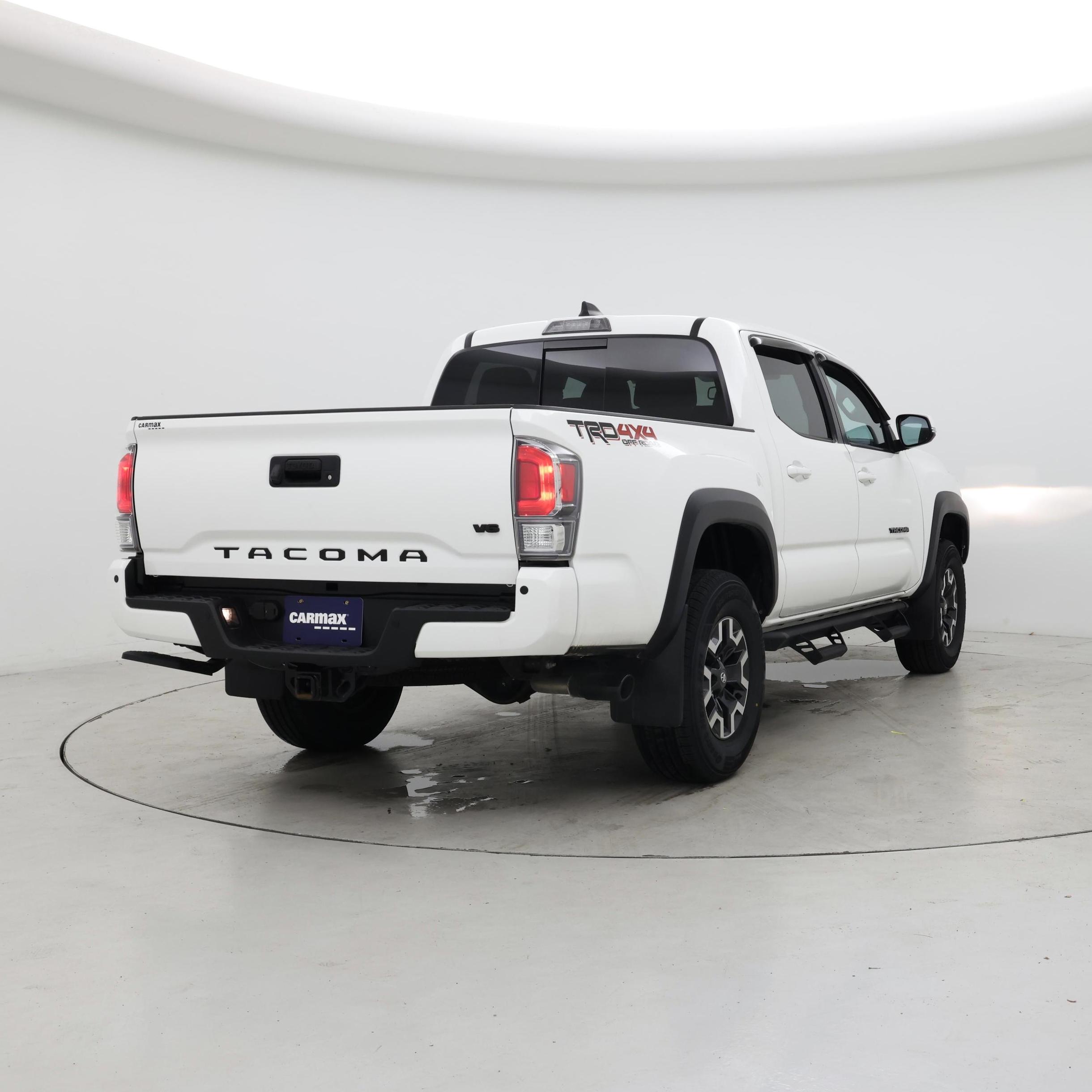 Thumbnail: 2021 Toyota Tacoma - 8