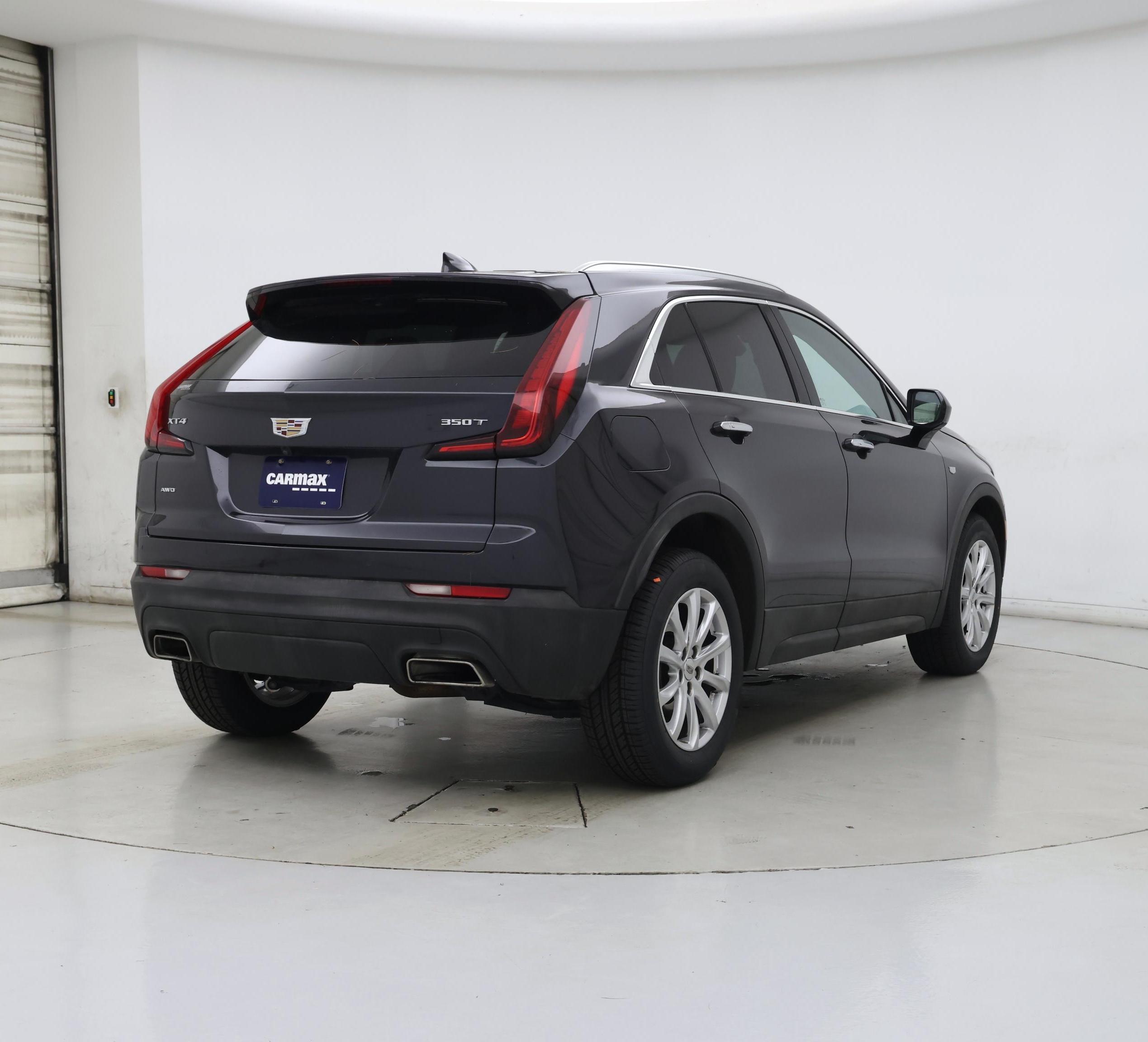 Thumbnail: 2023 Cadillac XT4 - 8
