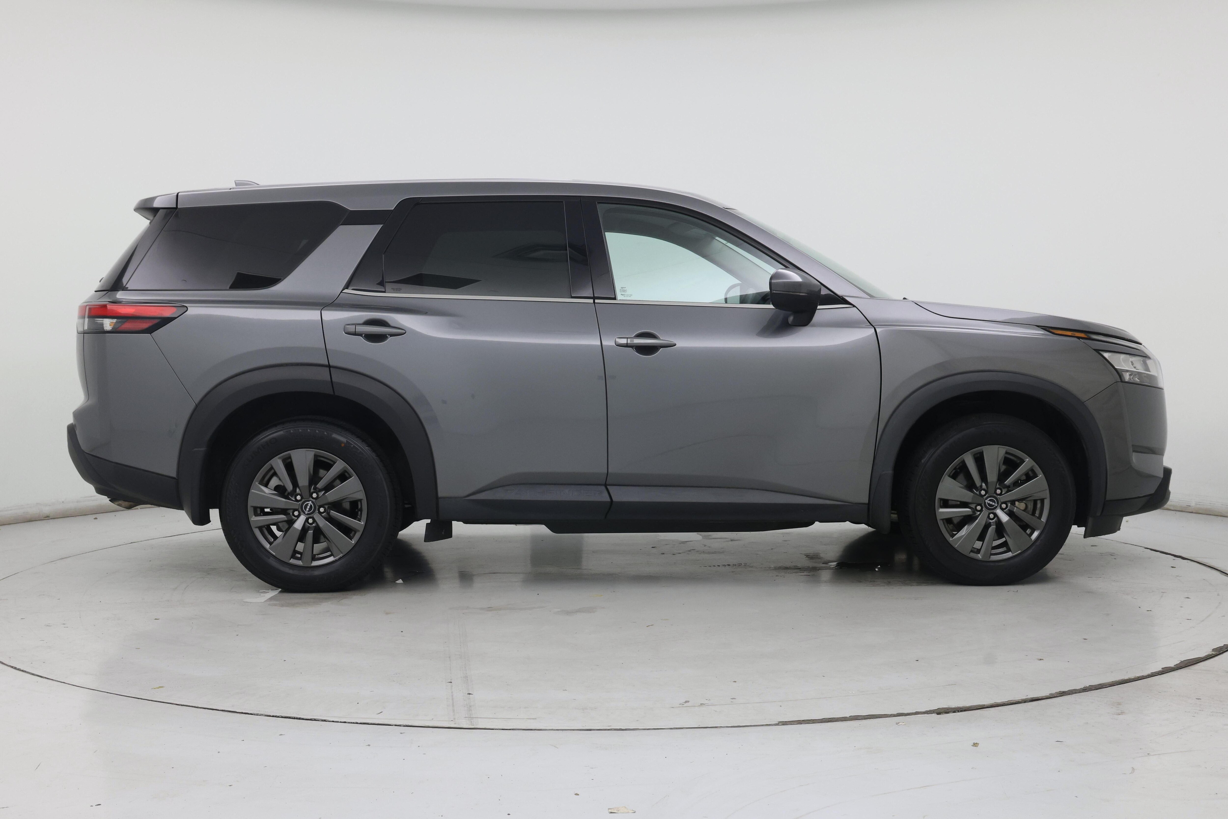 Thumbnail: 2022 Nissan Pathfinder - 7