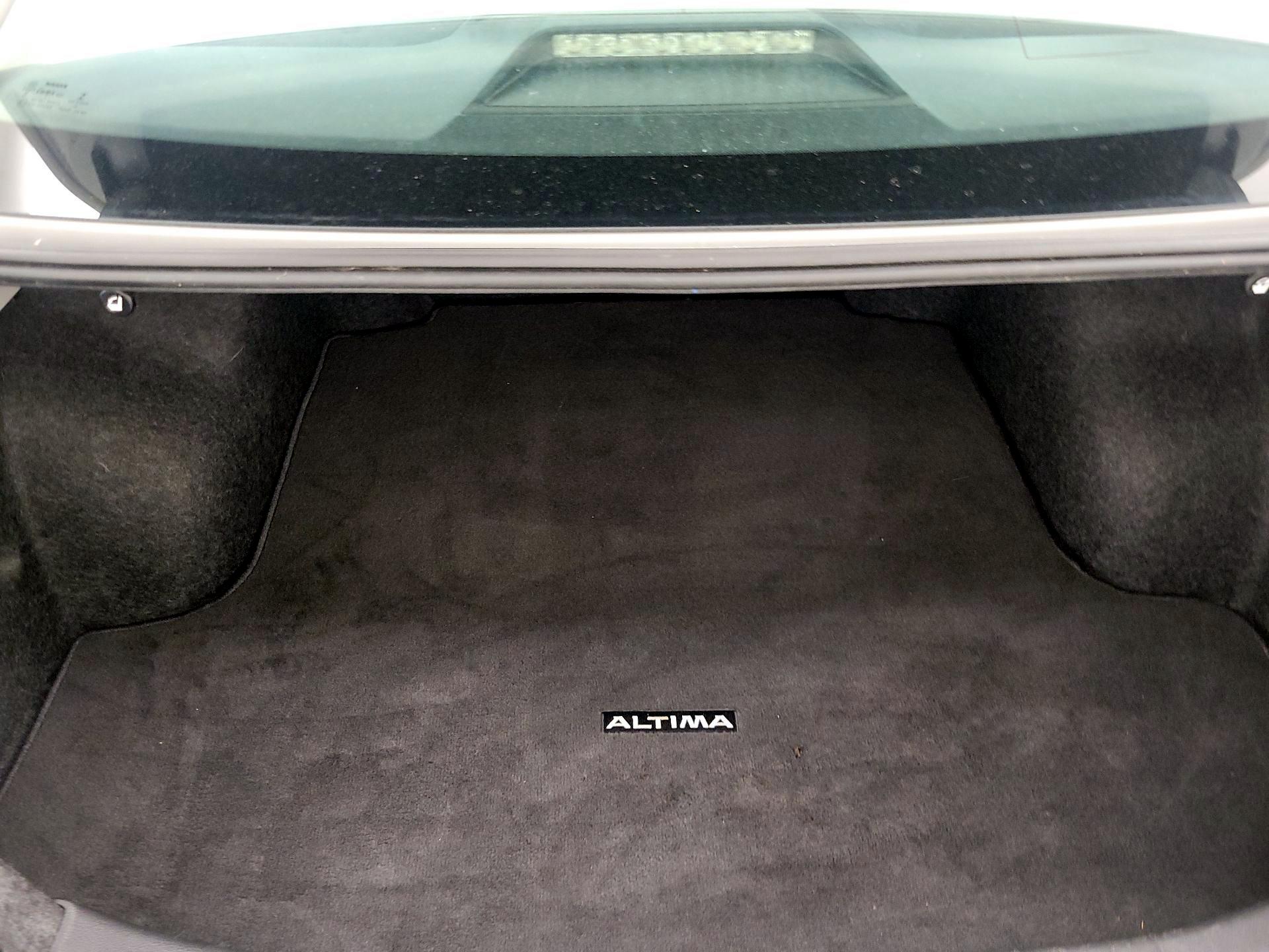 Thumbnail: 2019 Nissan Altima - 20