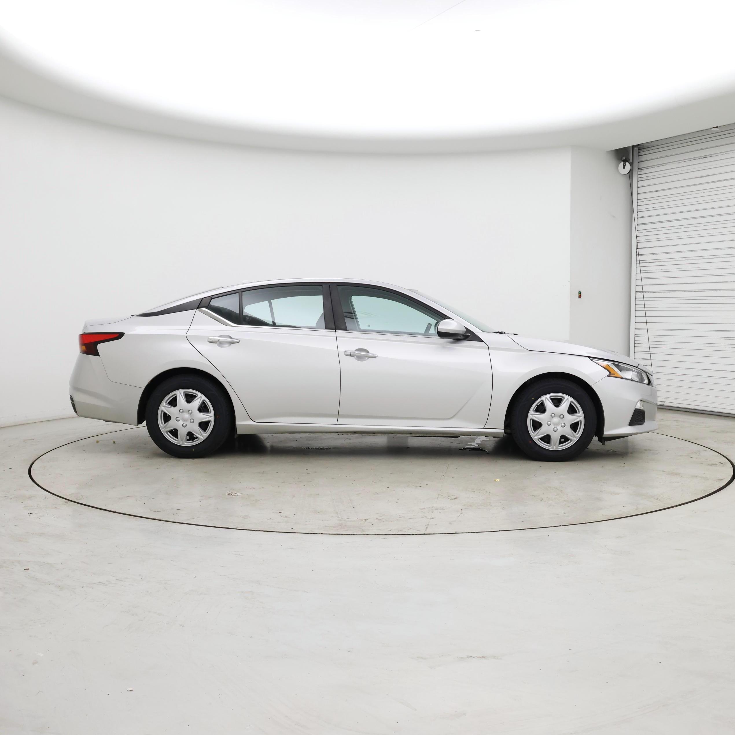Thumbnail: 2019 Nissan Altima - 7