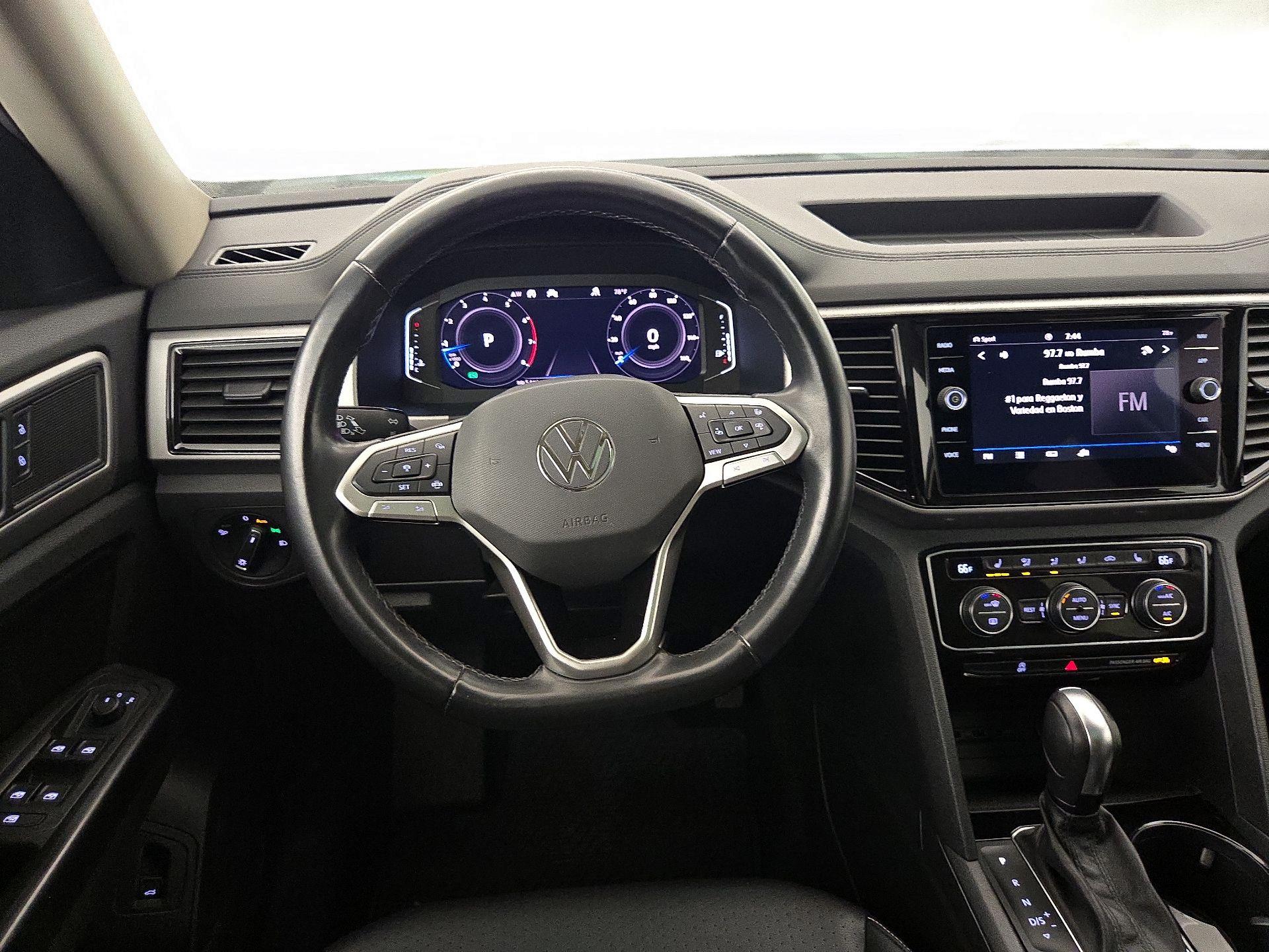 Thumbnail: 2021 Volkswagen Atlas - 10