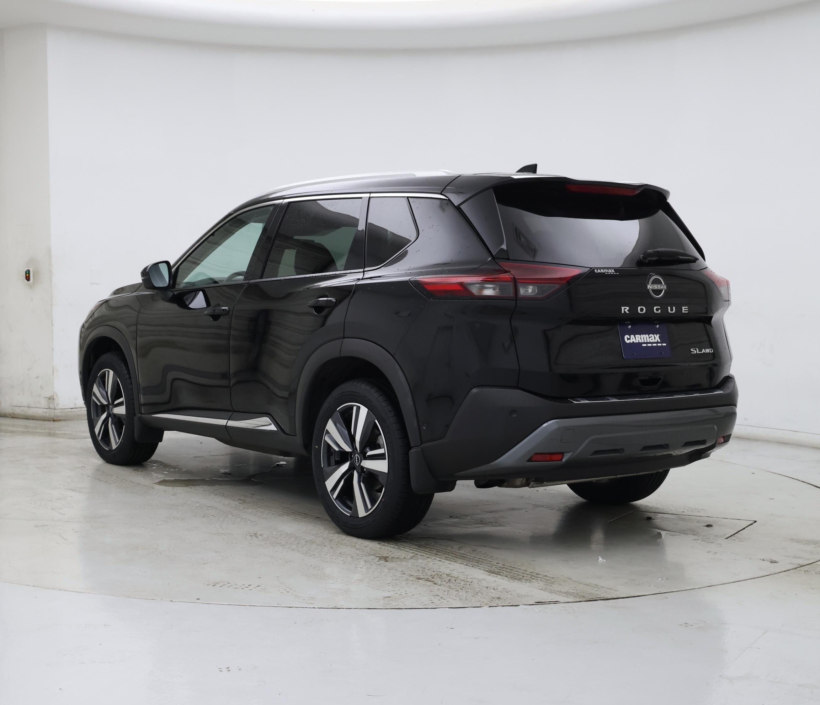 Thumbnail: 2023 Nissan Rogue - 2