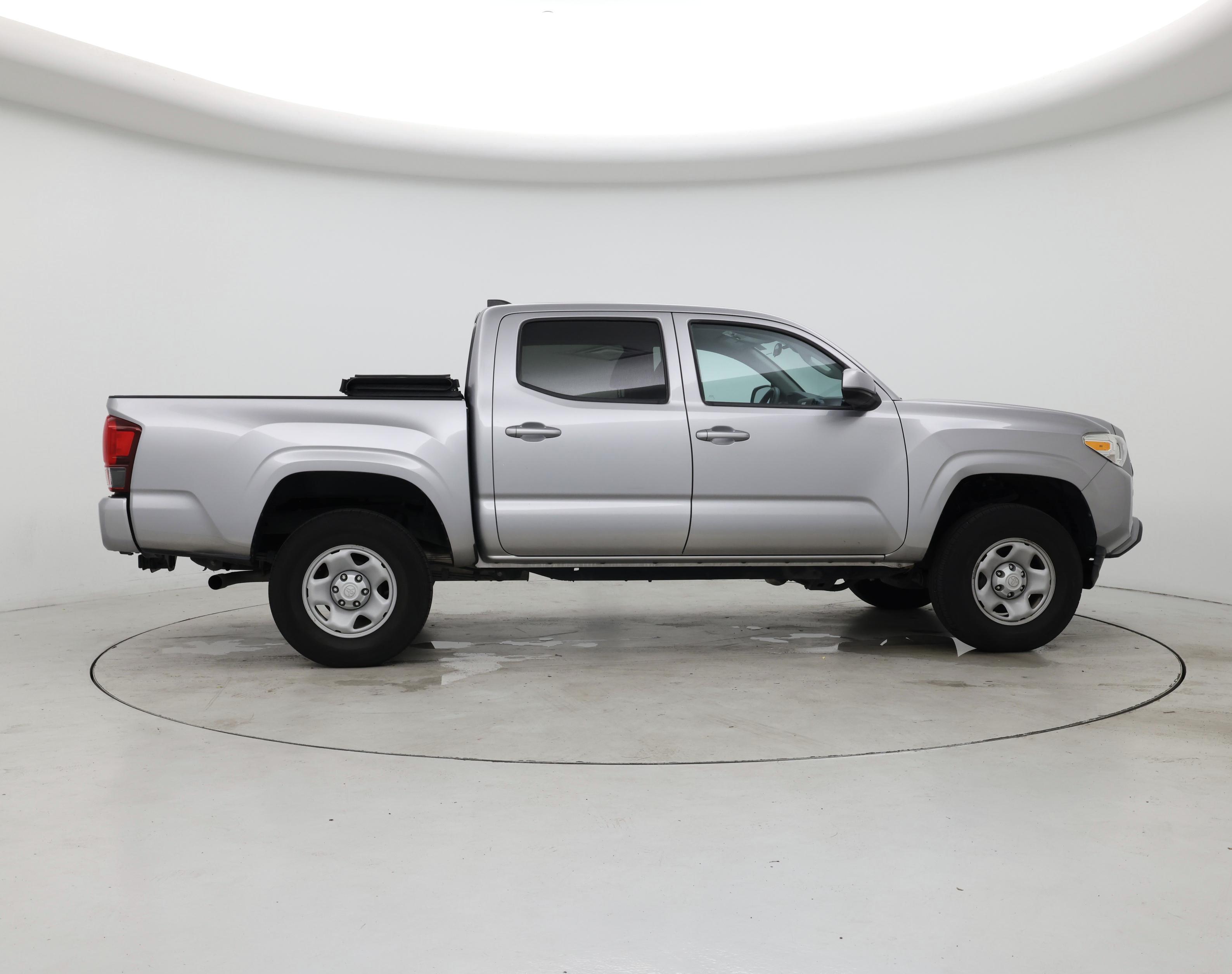 Thumbnail: 2021 Toyota Tacoma - 7