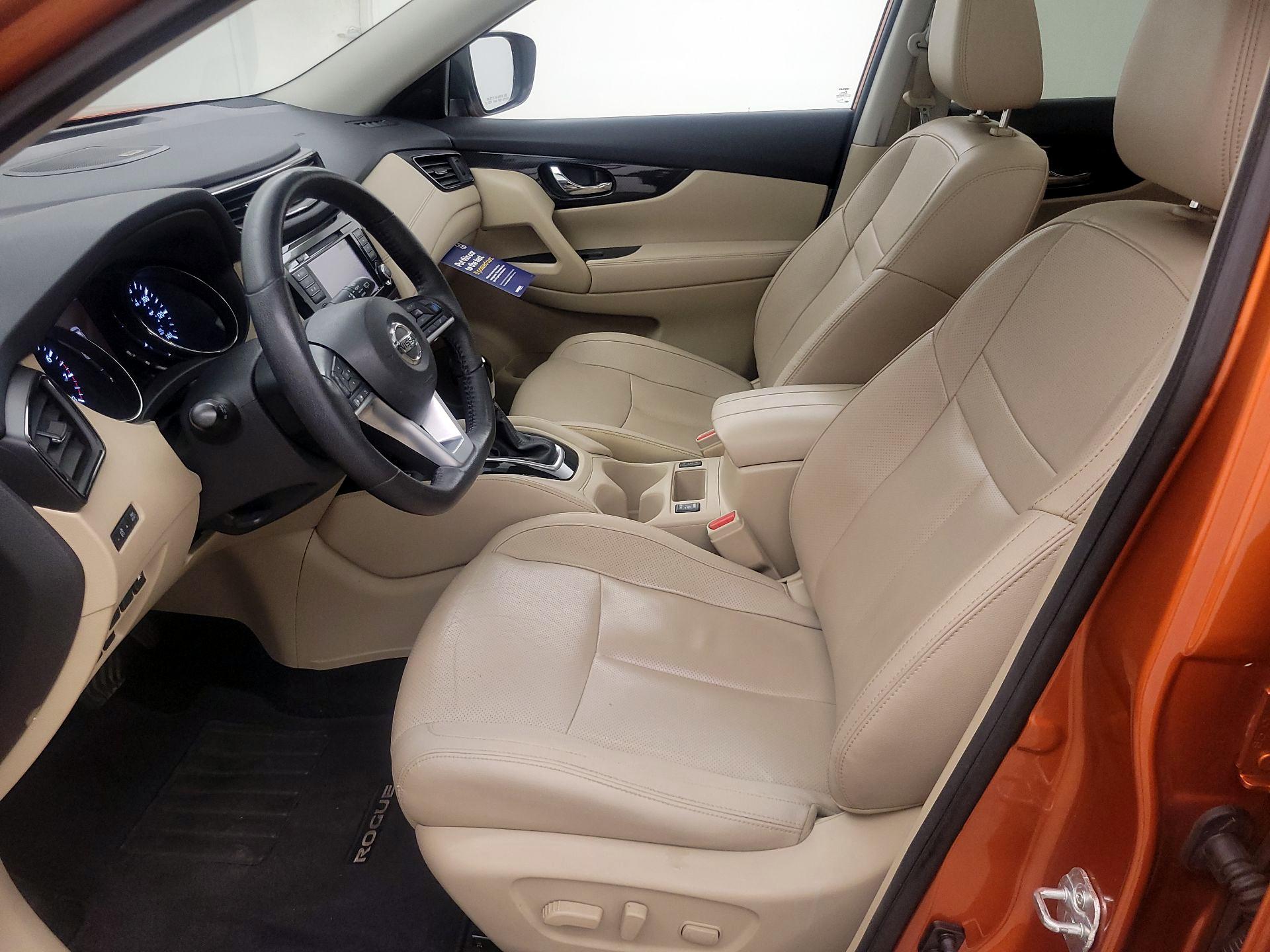 Thumbnail: 2019 Nissan Rogue - 11