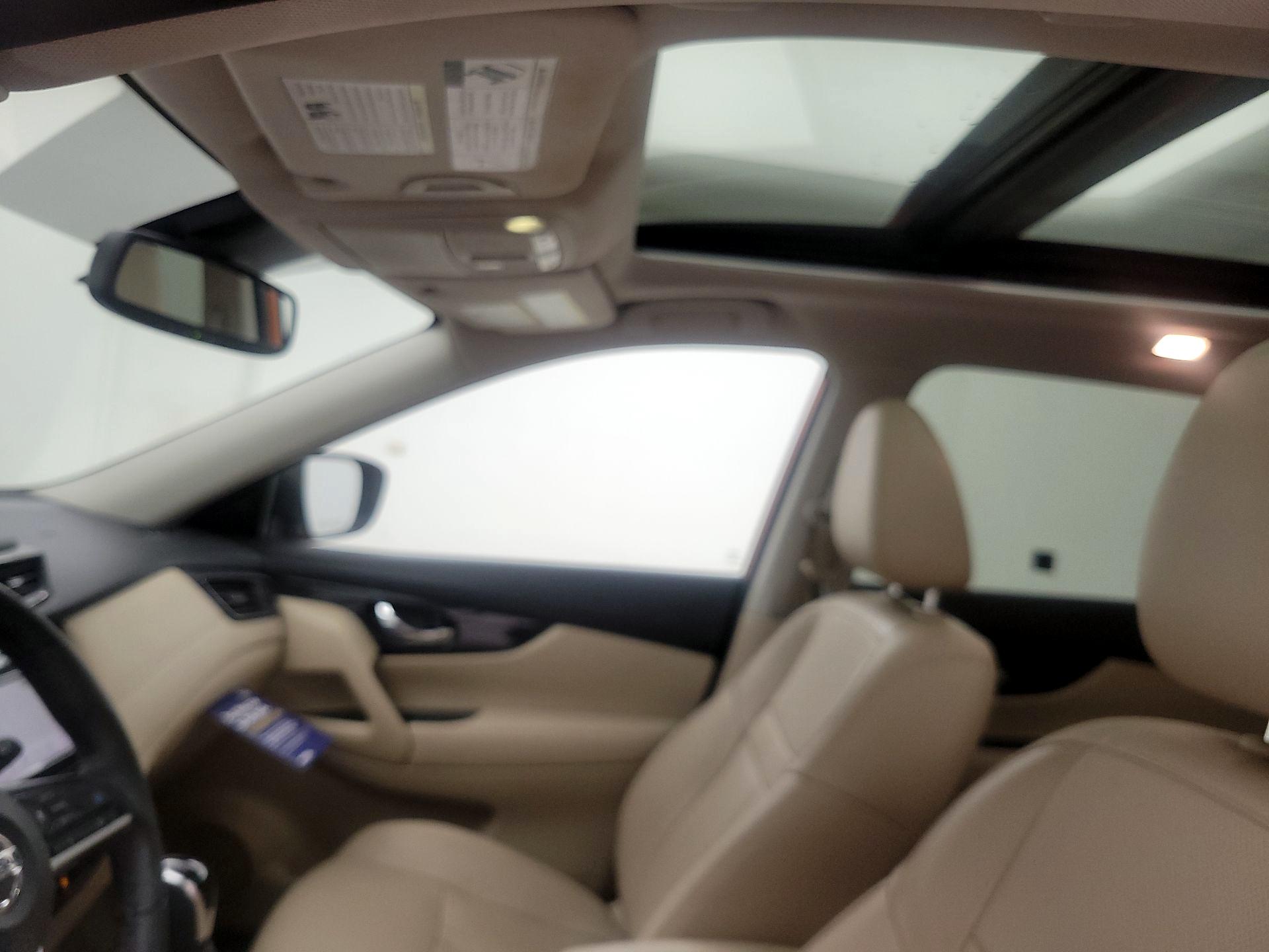 Thumbnail: 2019 Nissan Rogue - 20