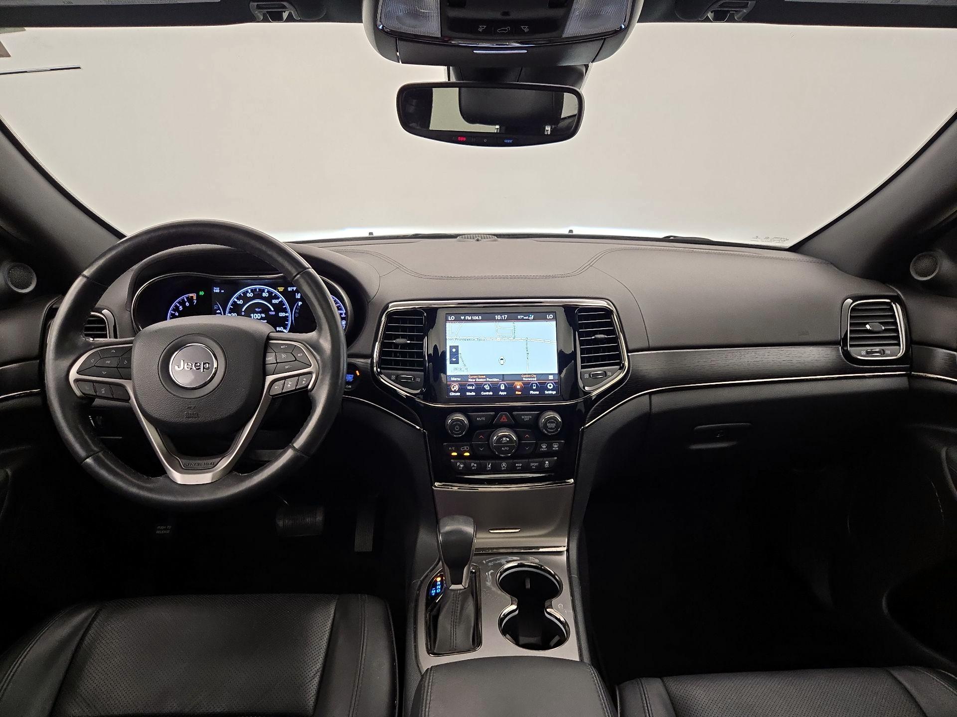 Thumbnail: 2020 Jeep Grand Cherokee - 9