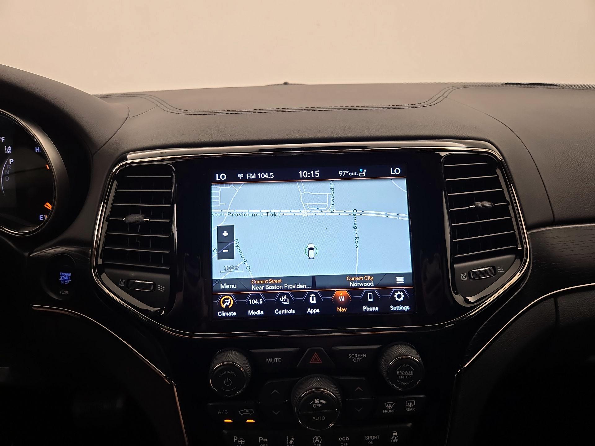 Thumbnail: 2020 Jeep Grand Cherokee - 14