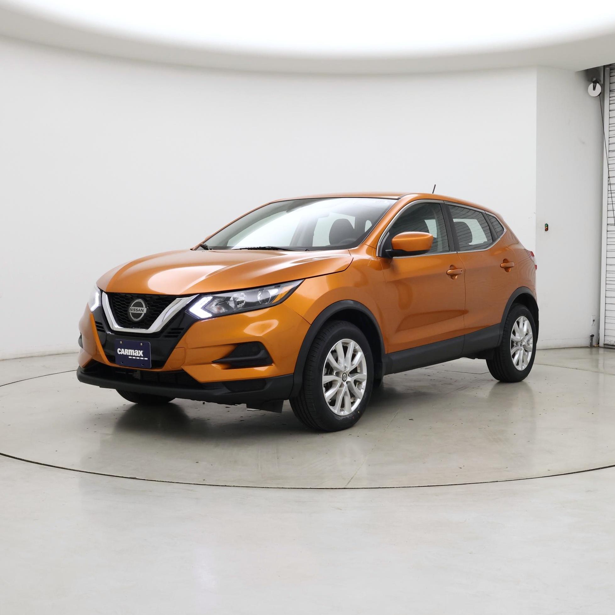 Thumbnail: 2021 Nissan Rogue Sport - 7