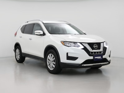 White 2019 Nissan Rogue SV