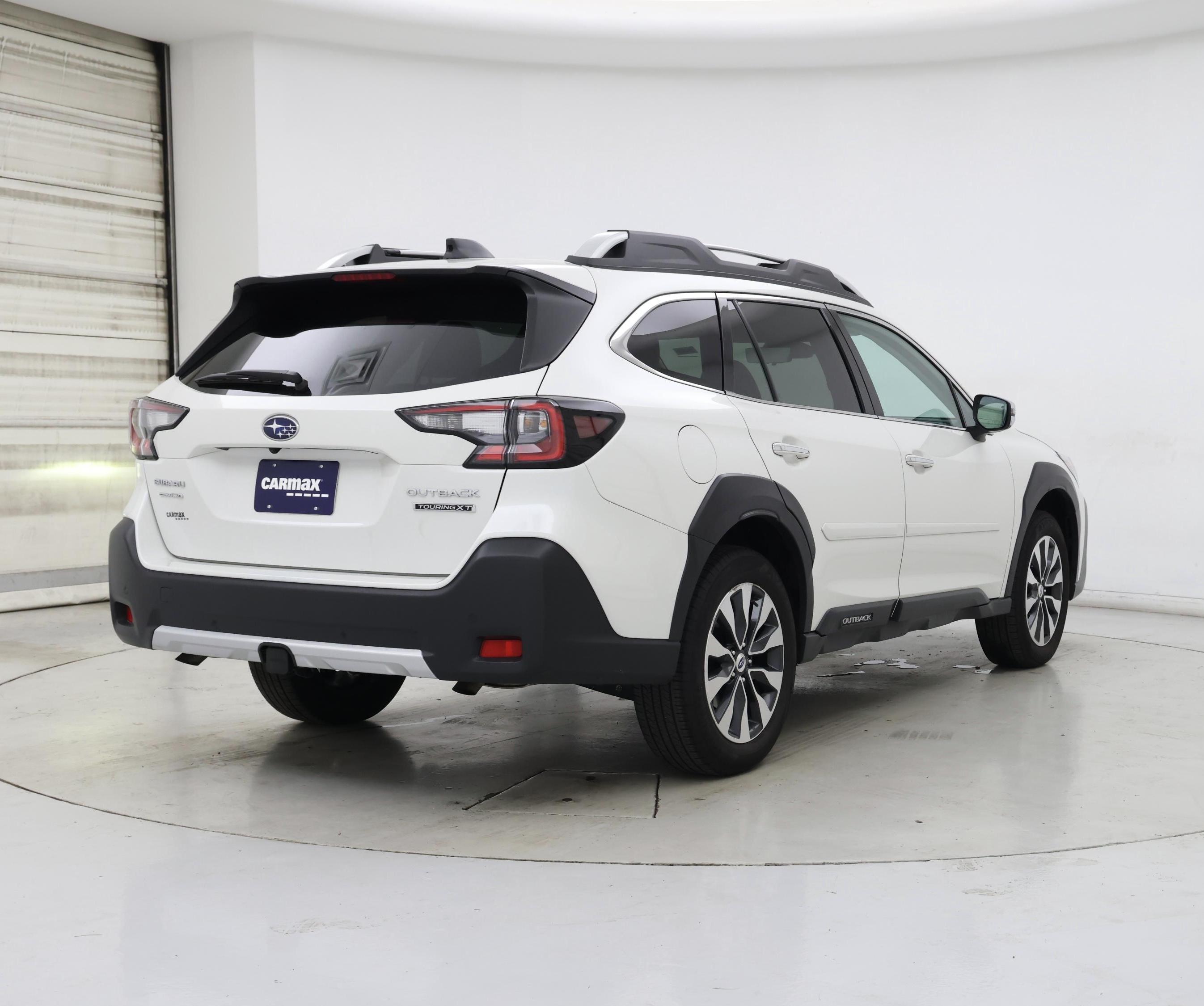 Thumbnail: 2023 Subaru Outback - 8
