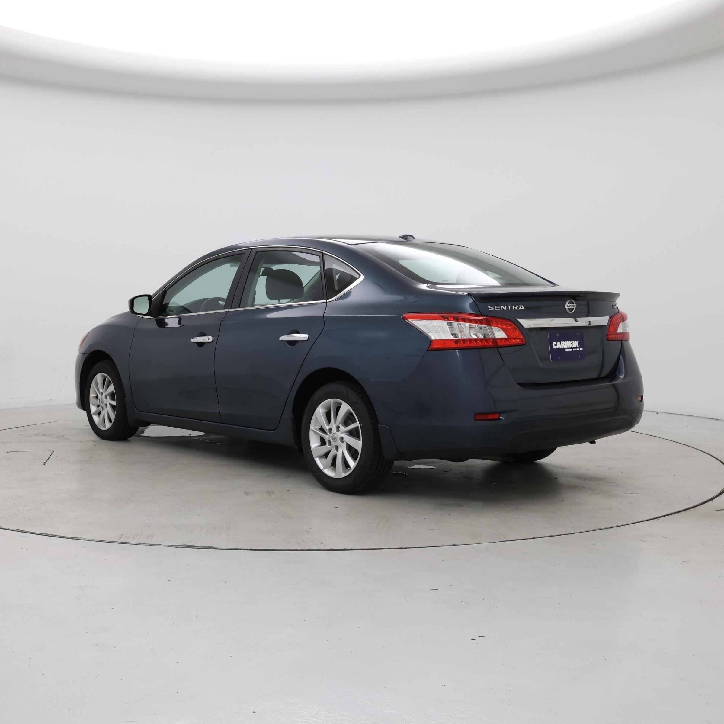 Thumbnail: 2015 Nissan Sentra - 2