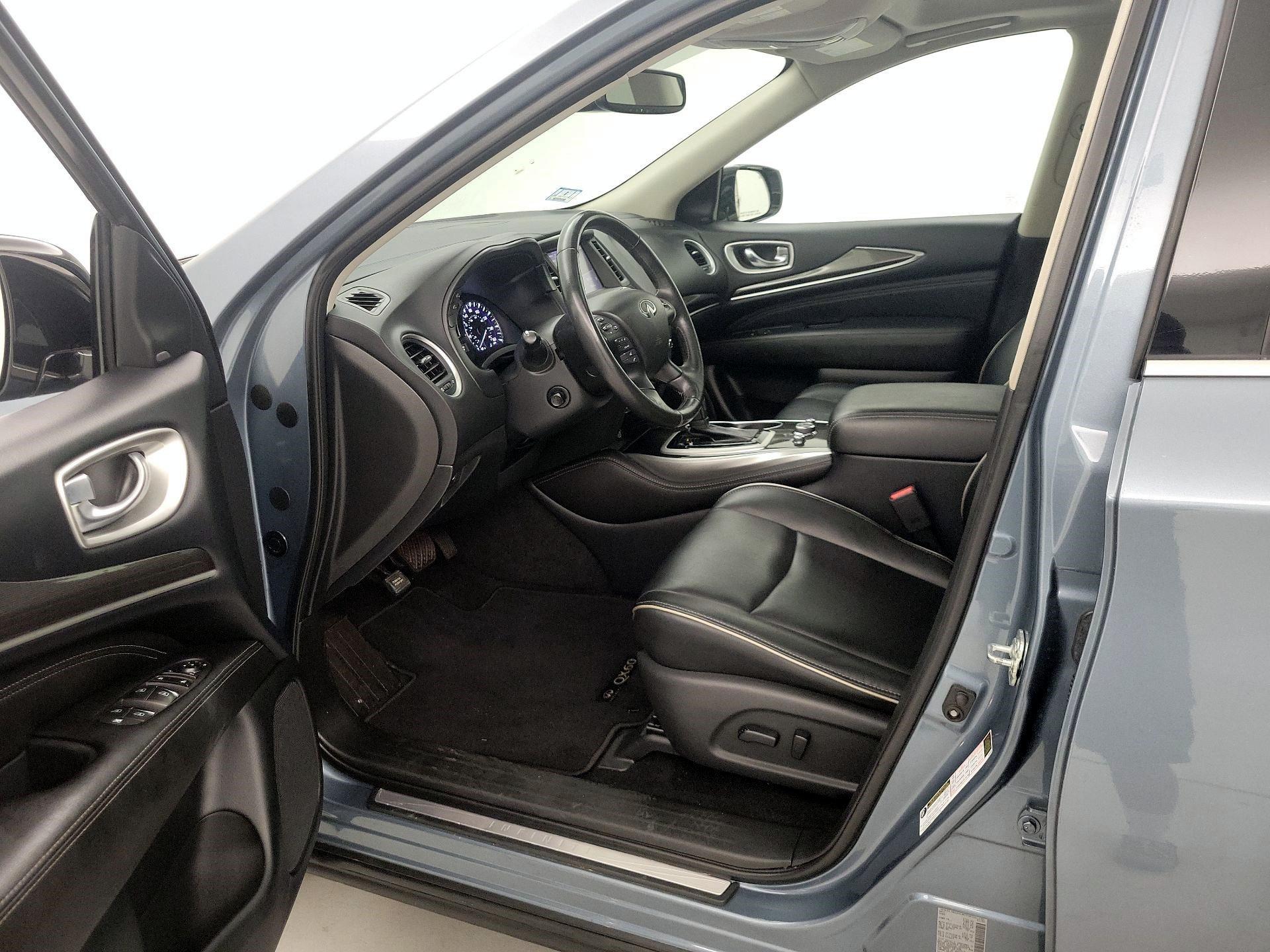 Thumbnail: 2019 INFINITI QX60 - 11