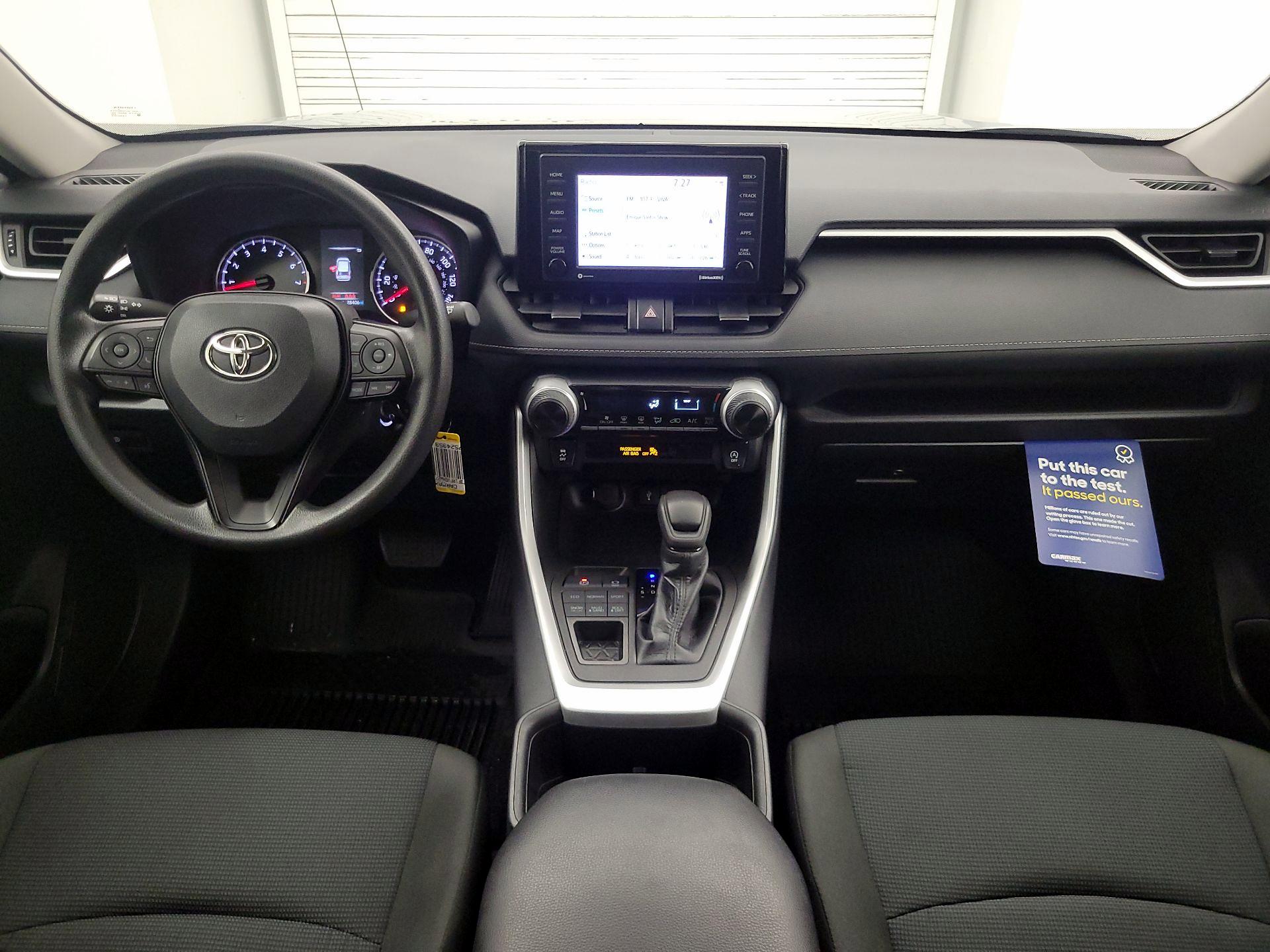 Thumbnail: 2022 Toyota RAV4 - 9