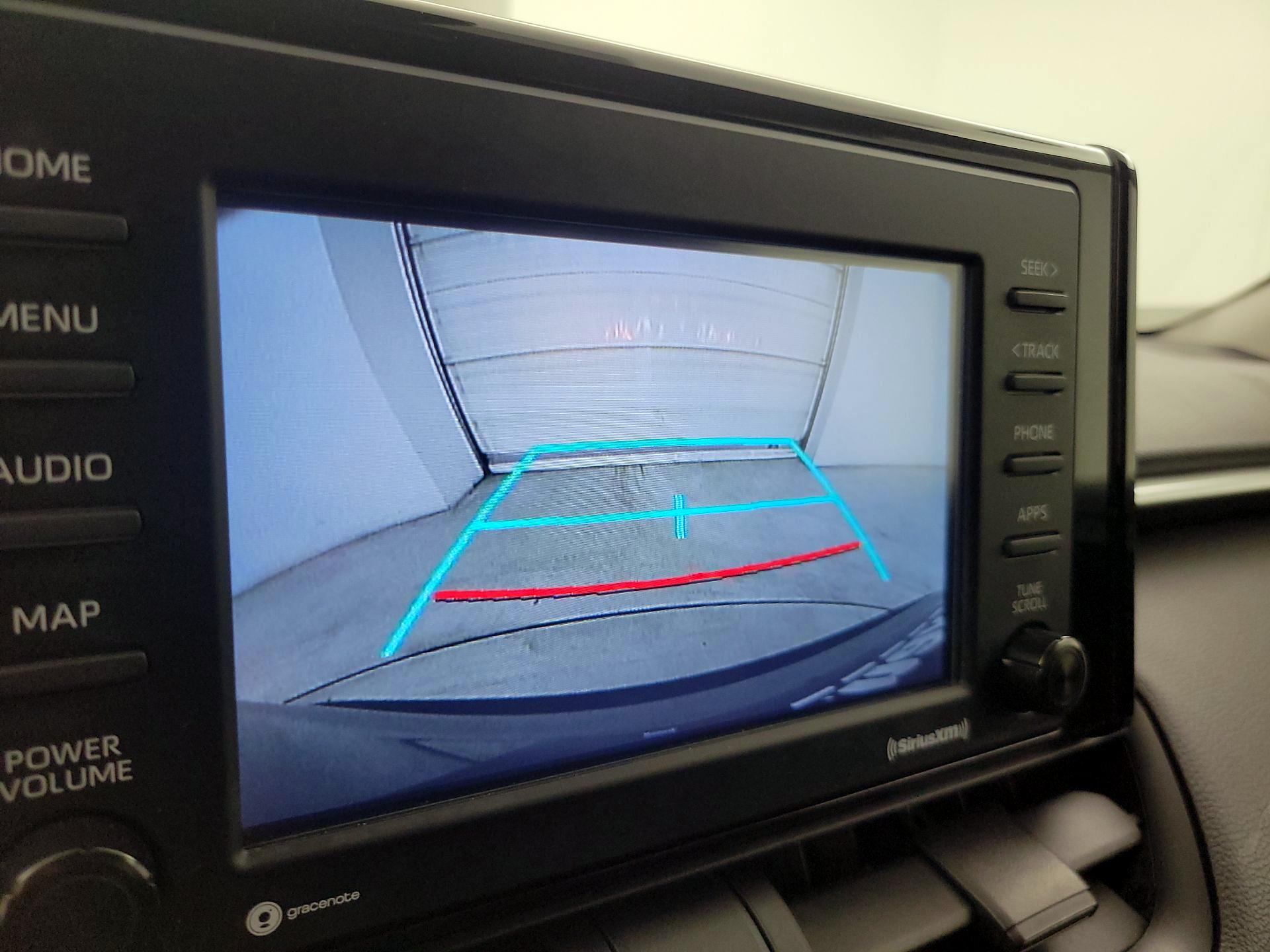 Thumbnail: 2022 Toyota RAV4 - 14