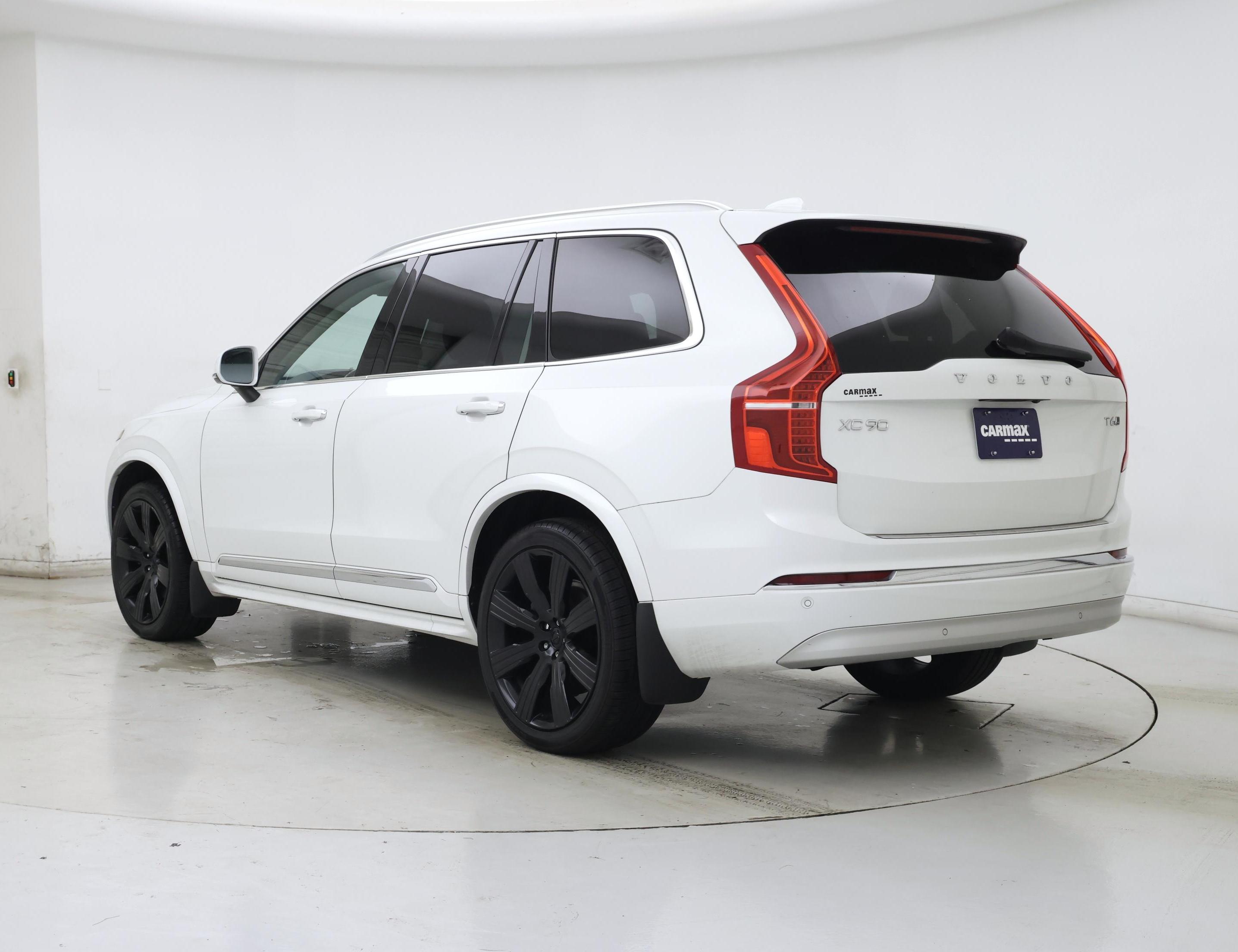 Thumbnail: 2022 Volvo XC90 - 2