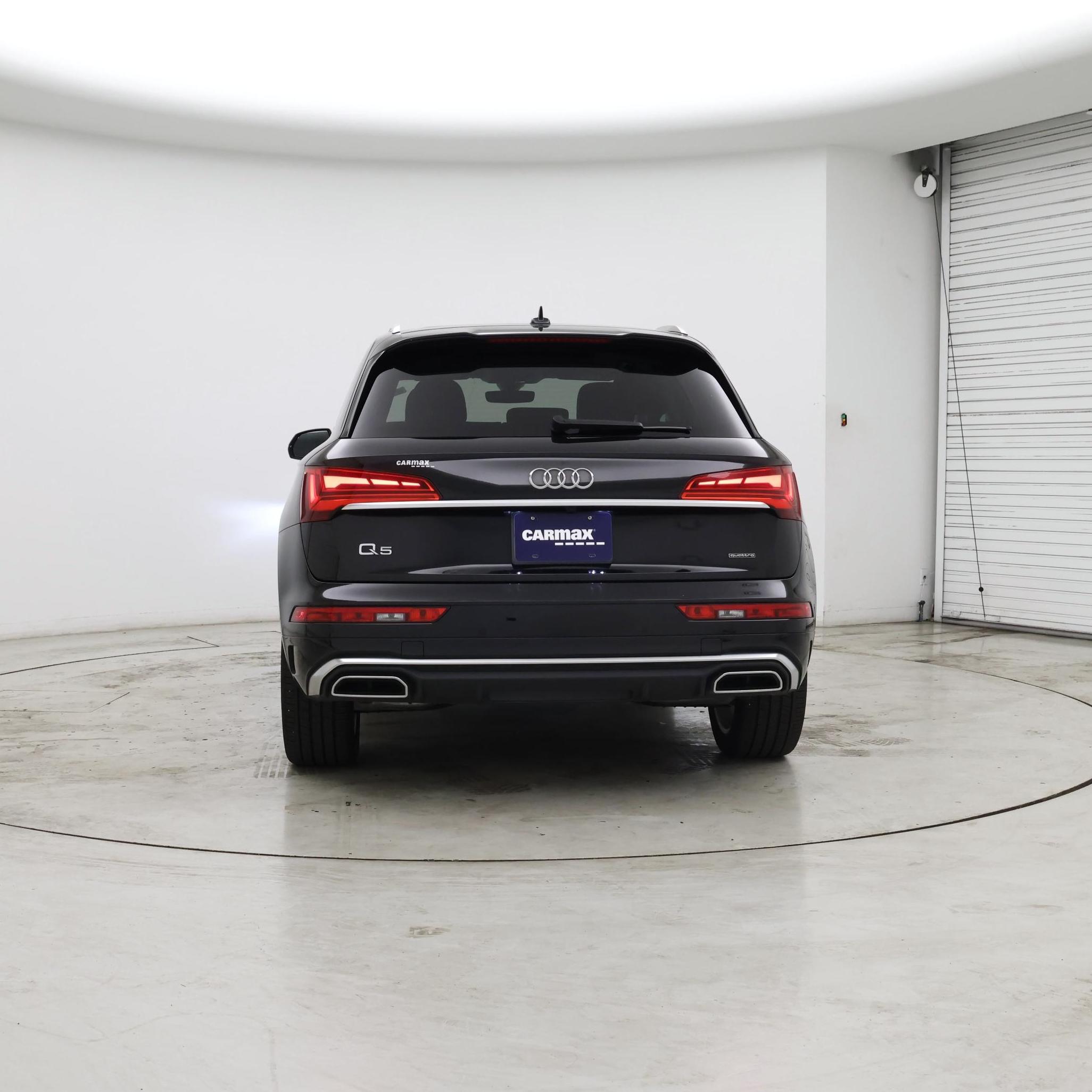 Thumbnail: 2023 Audi Q5 - 6