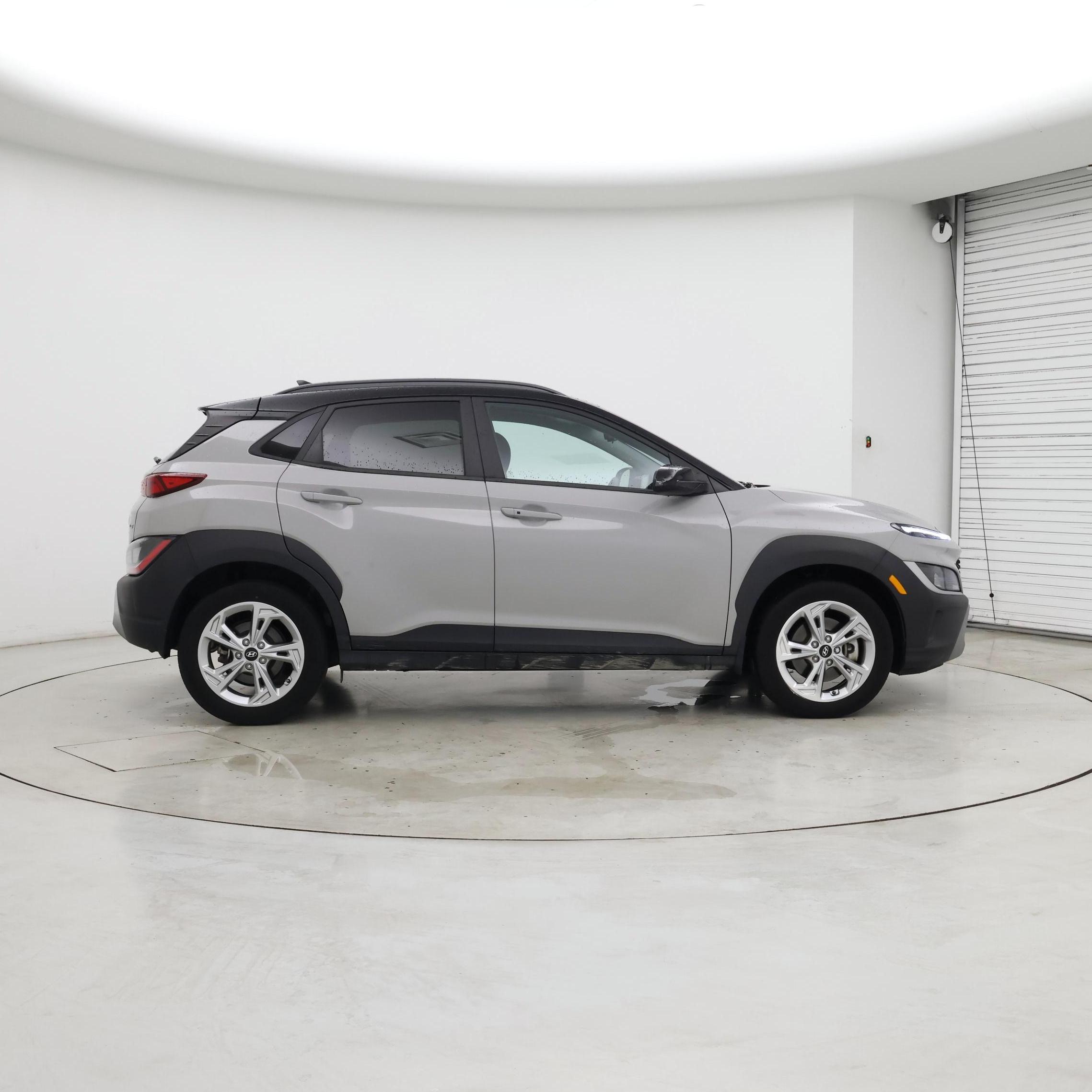 Thumbnail: 2022 Hyundai Kona - 7