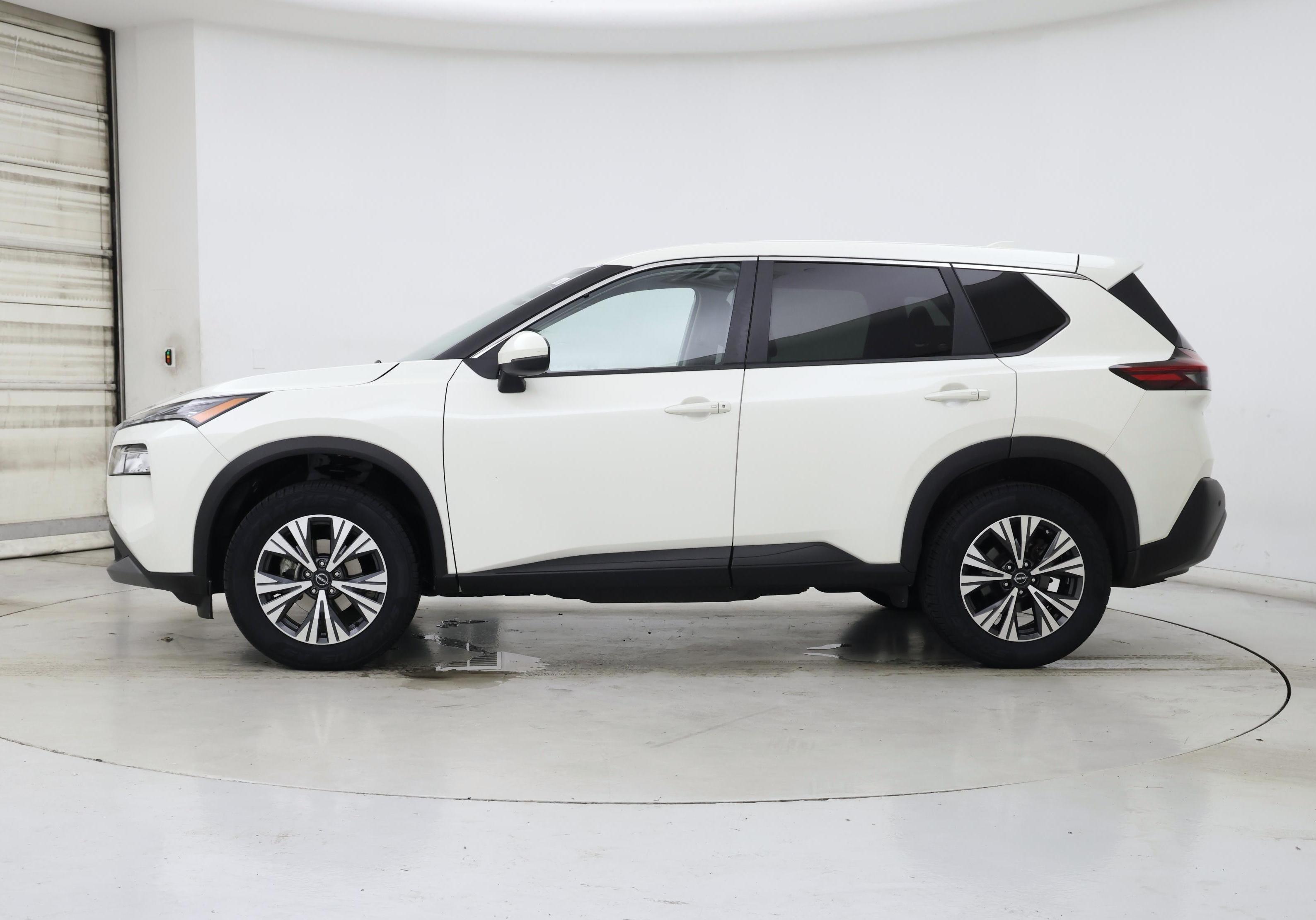 Thumbnail: 2023 Nissan Rogue - 3