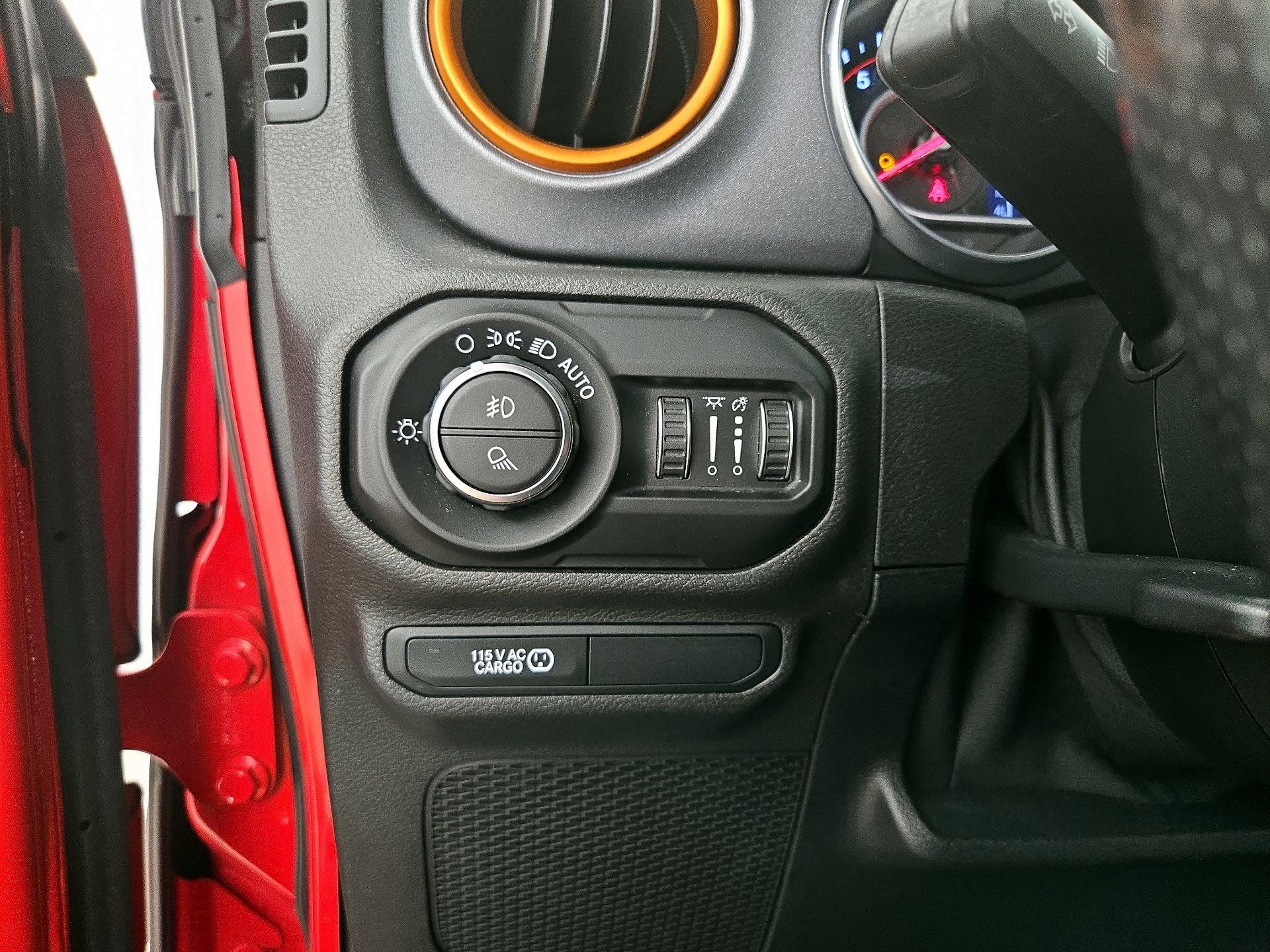 Thumbnail: 2020 Jeep Gladiator - 13