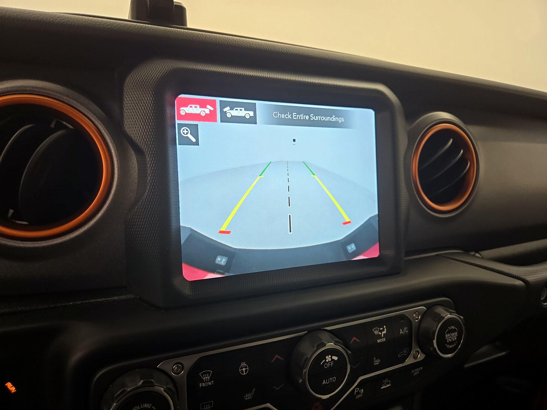 Thumbnail: 2020 Jeep Gladiator - 15