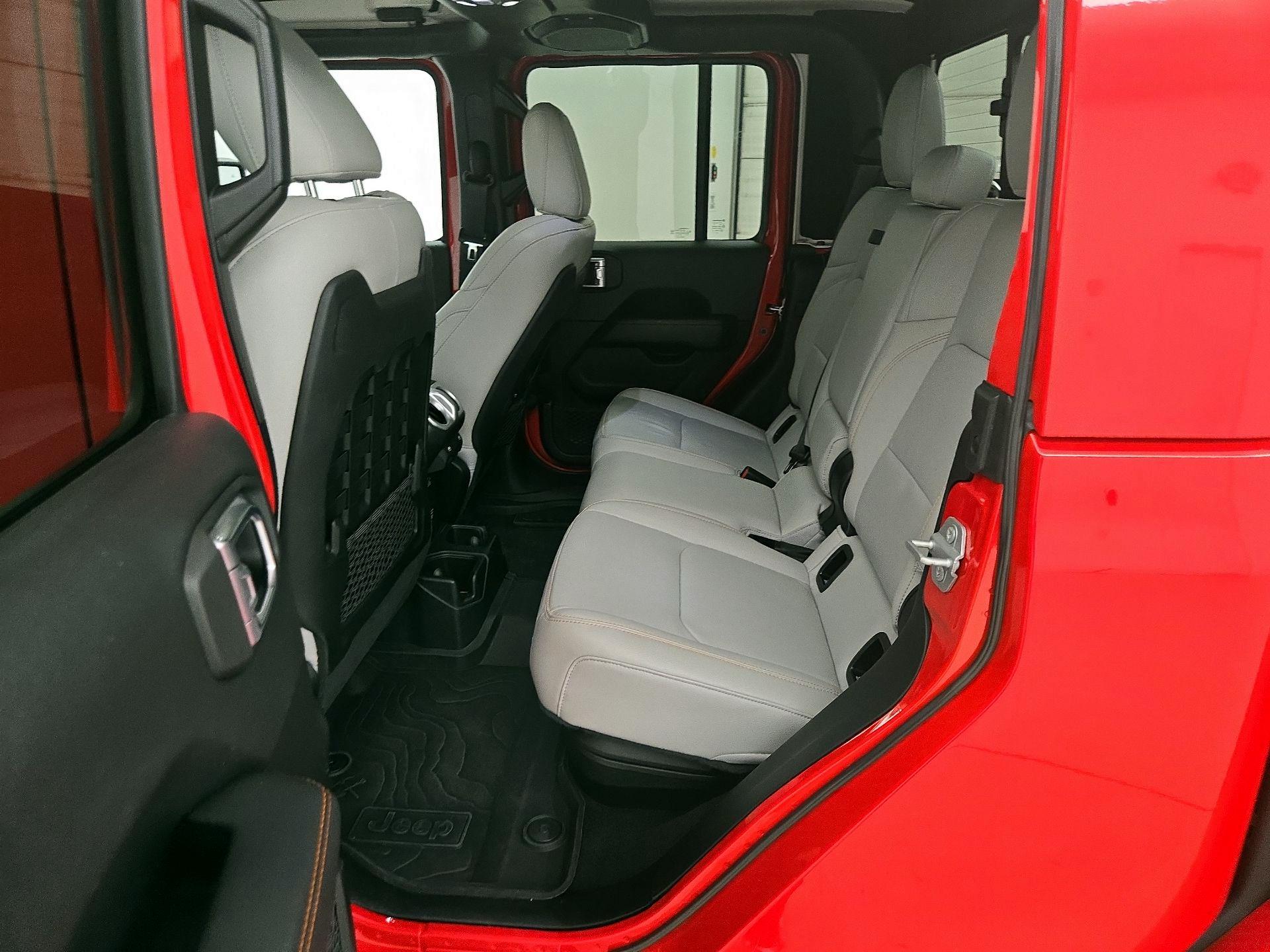 Thumbnail: 2020 Jeep Gladiator - 20
