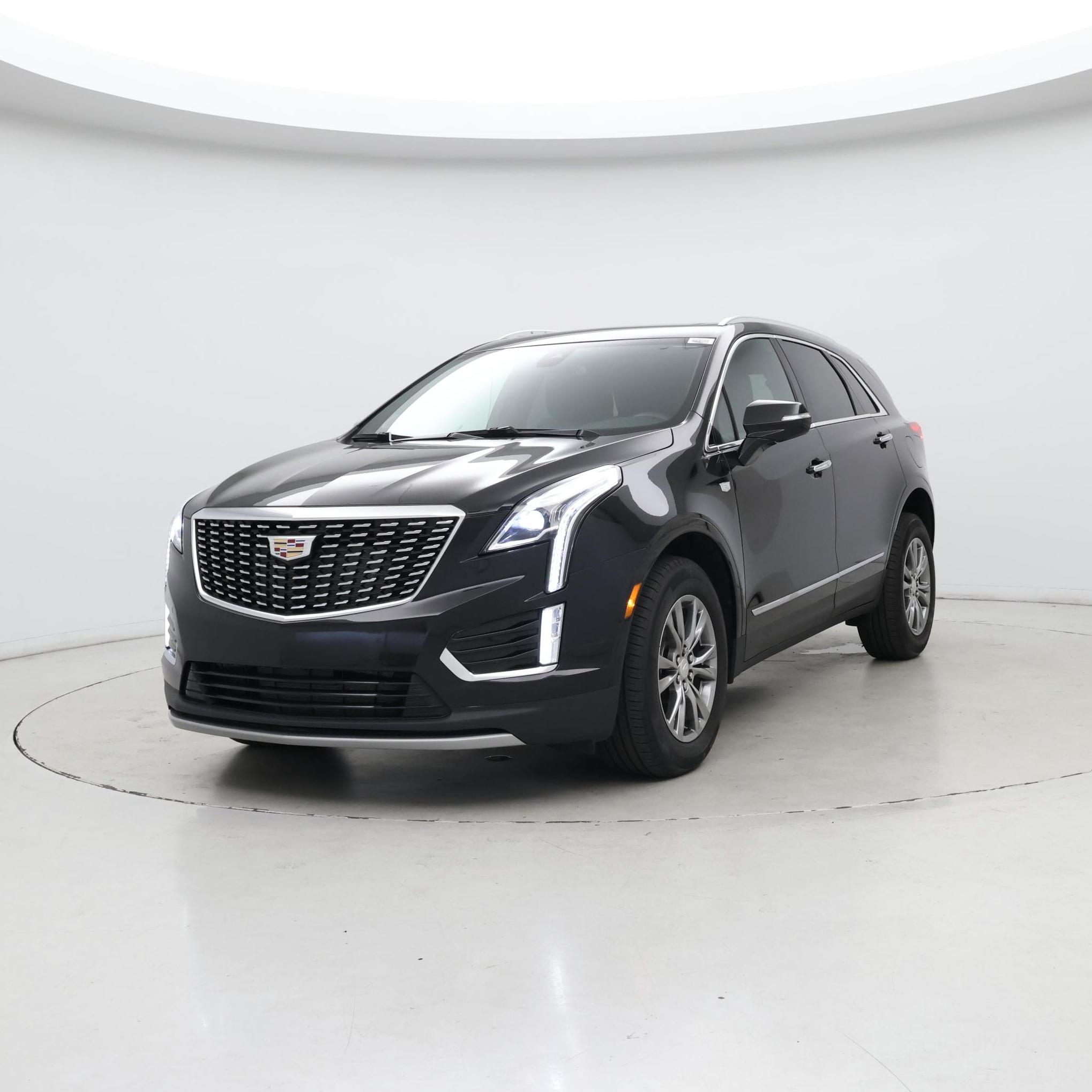 Thumbnail: 2023 Cadillac XT5 - 4