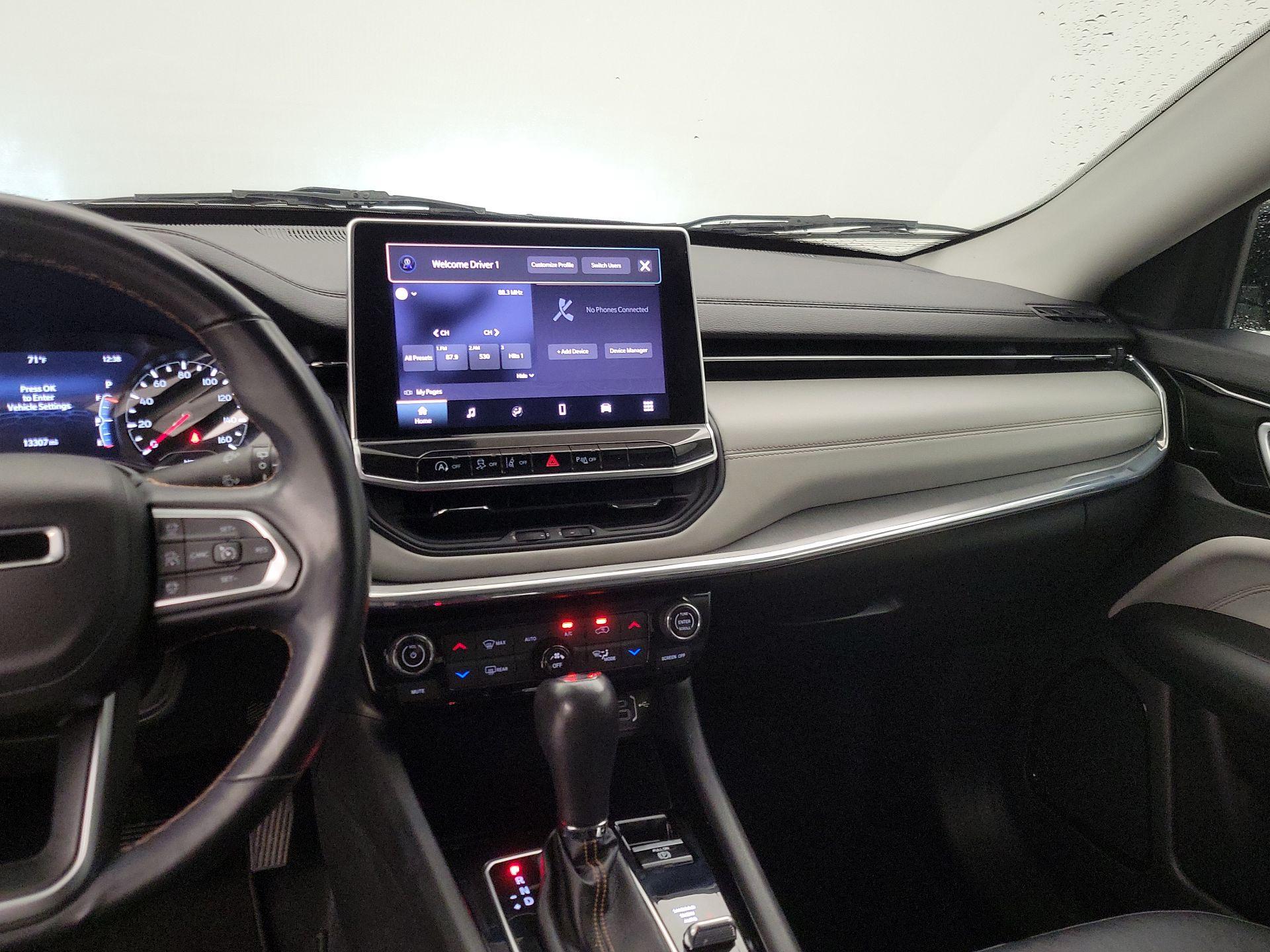 Thumbnail: 2022 Jeep Compass - 9