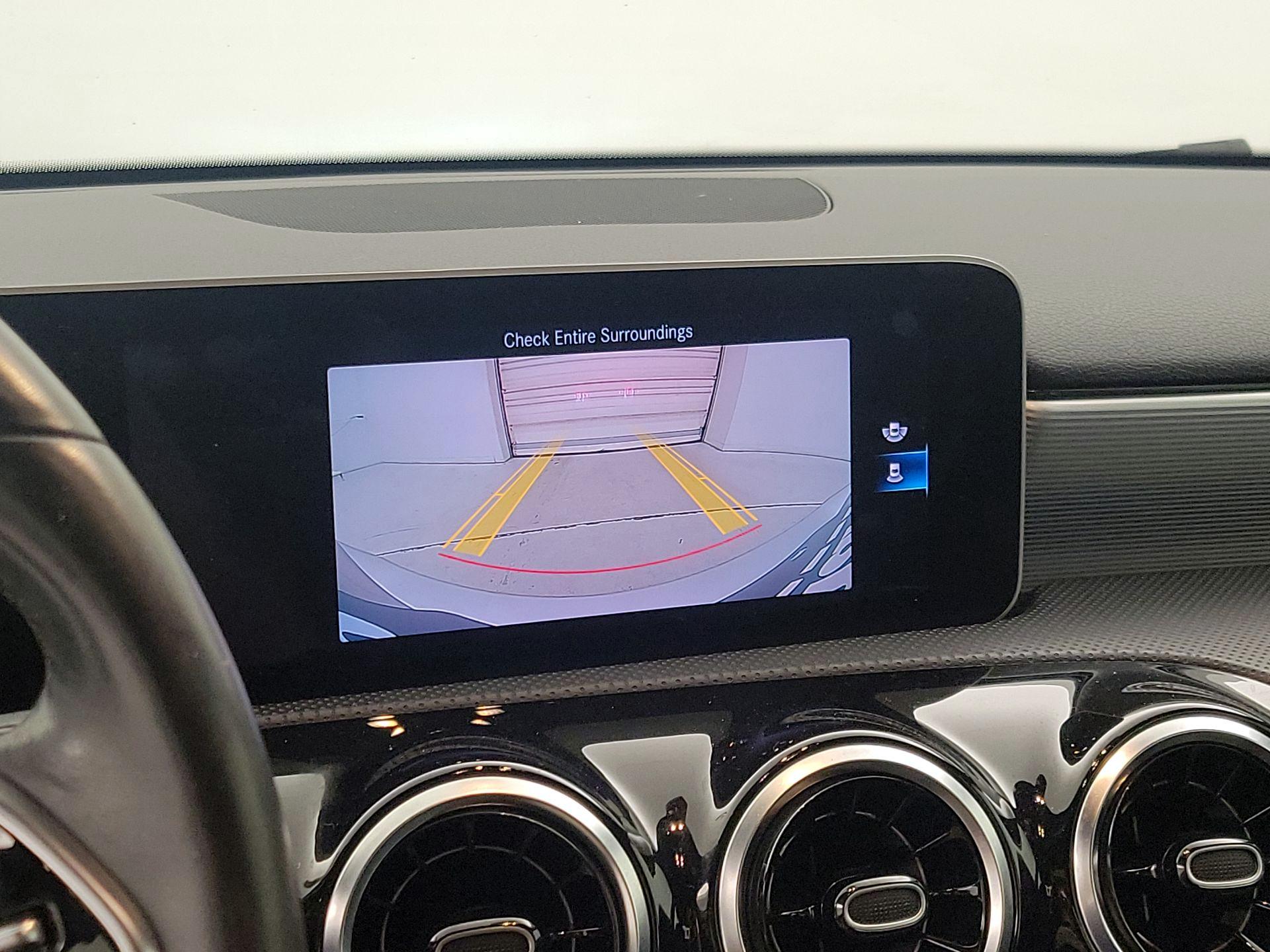 Thumbnail: 2020 Mercedes-Benz A-Class - 14