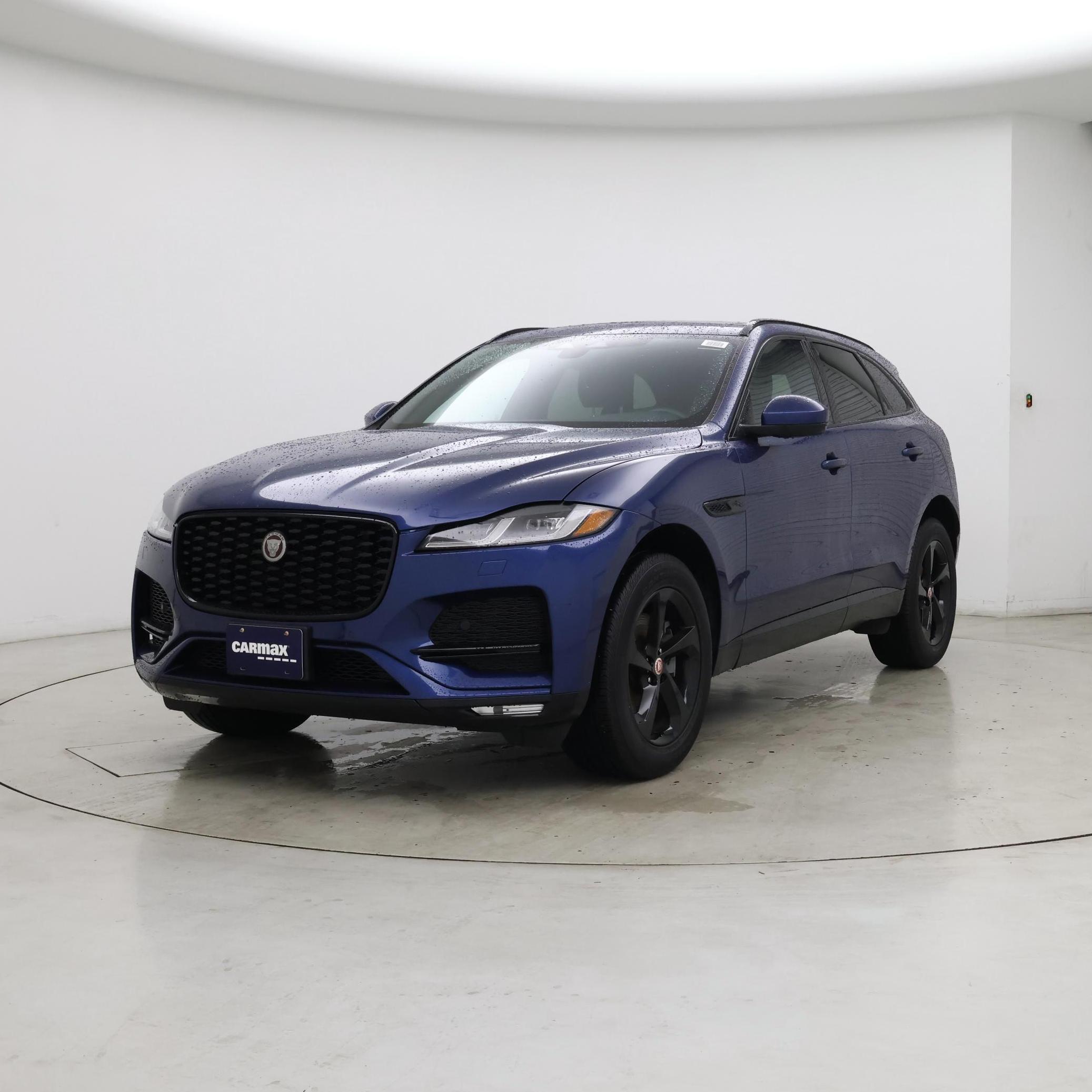 Thumbnail: 2023 Jaguar F-Pace - 4