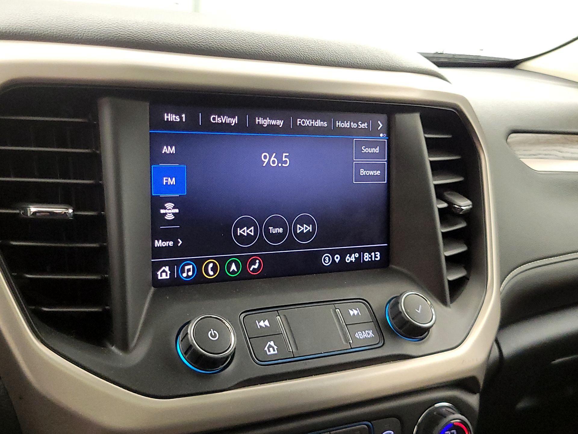 Thumbnail: 2022 GMC Acadia - 16