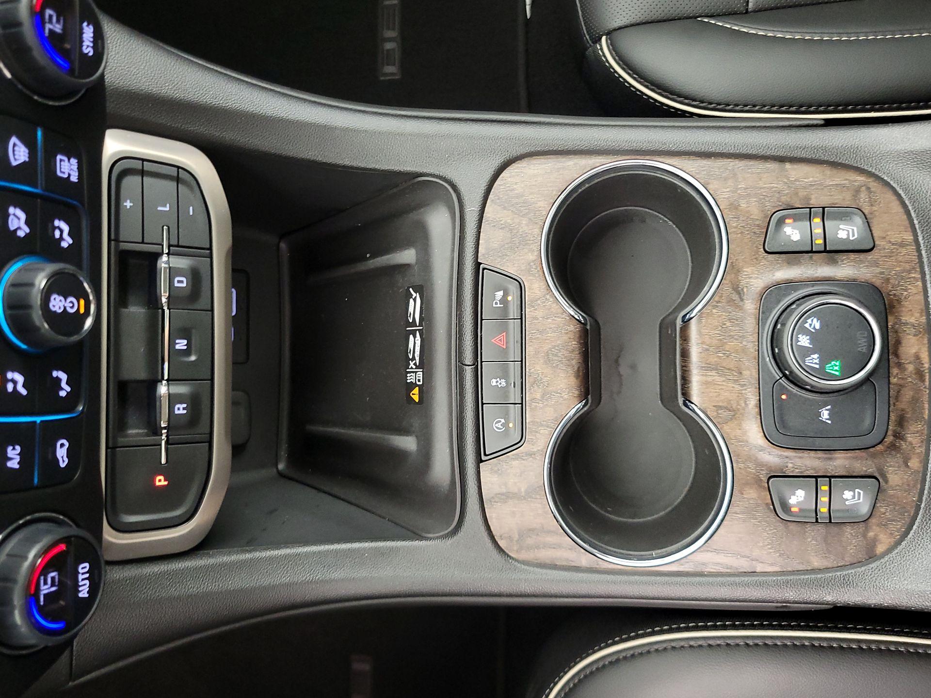 Thumbnail: 2022 GMC Acadia - 18
