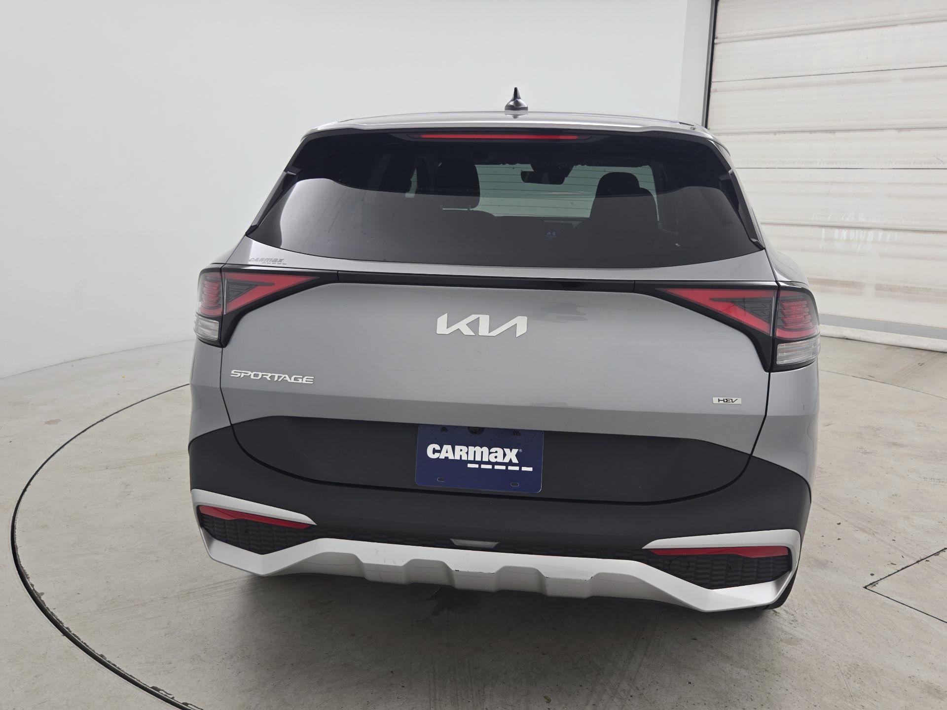 Thumbnail: 2023 Kia Sportage - 6