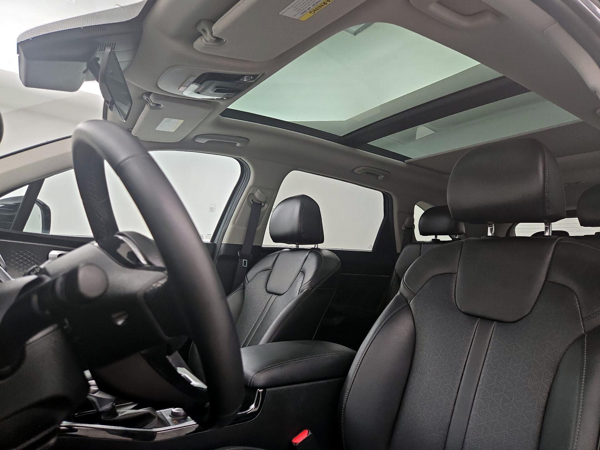 Thumbnail: 2022 Kia Sorento - 20