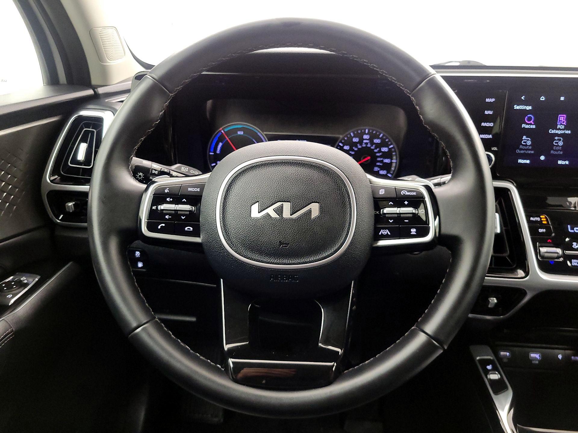 Thumbnail: 2022 Kia Sorento - 10